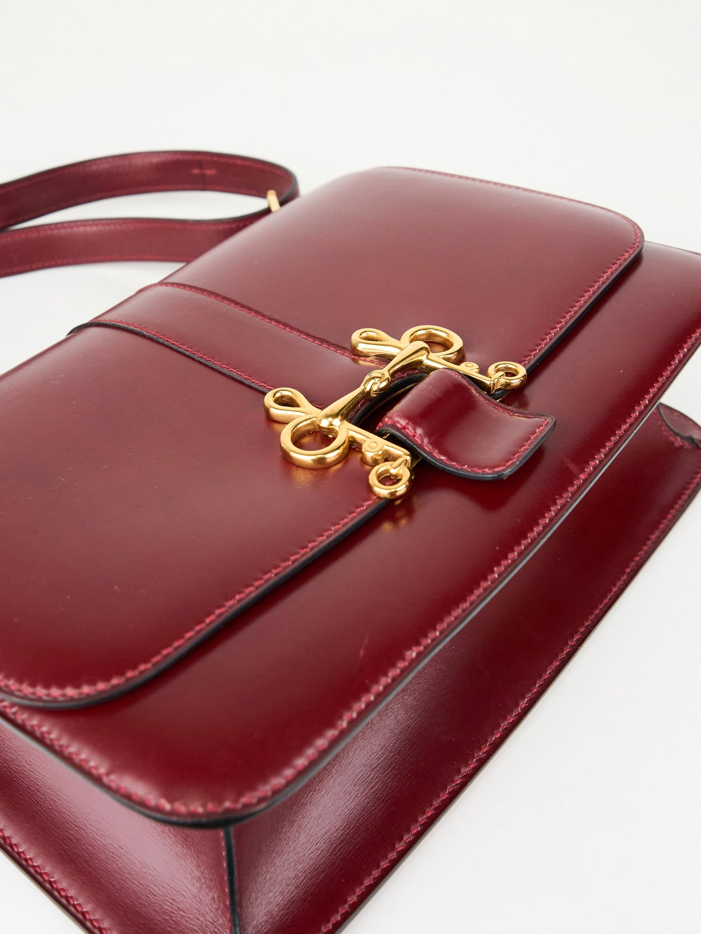 Hermes | sologne Vintage Shoulder Bag box calf burgundy 1981