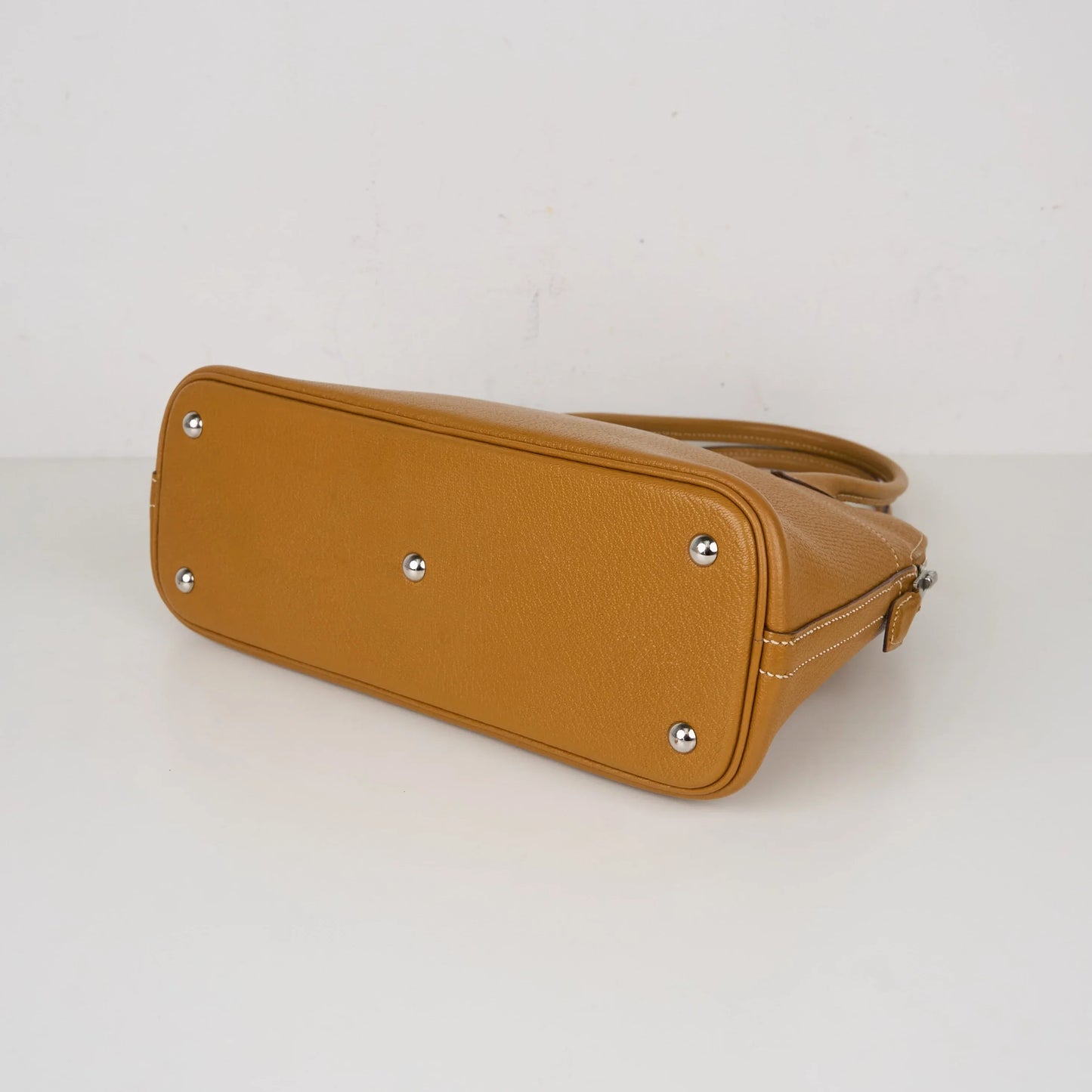 Hermes Bolide 27 Handbag in Caramel Chevre Mysore 2006,corner4