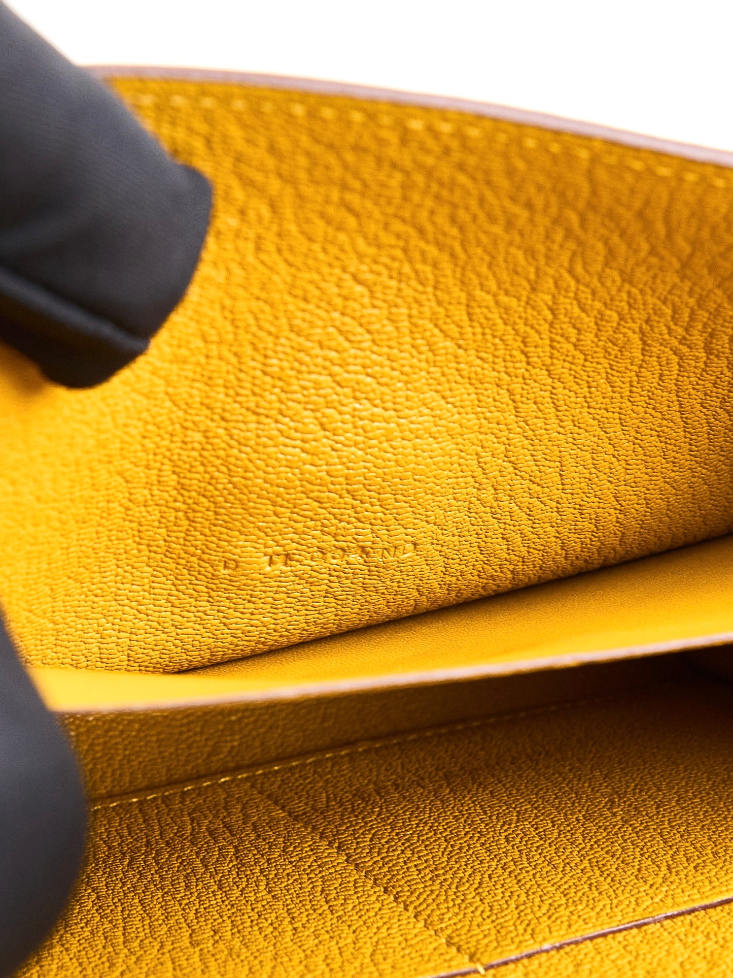 Hermes| Clic 16 shoulder bag Jaune ambre Cherve 2019