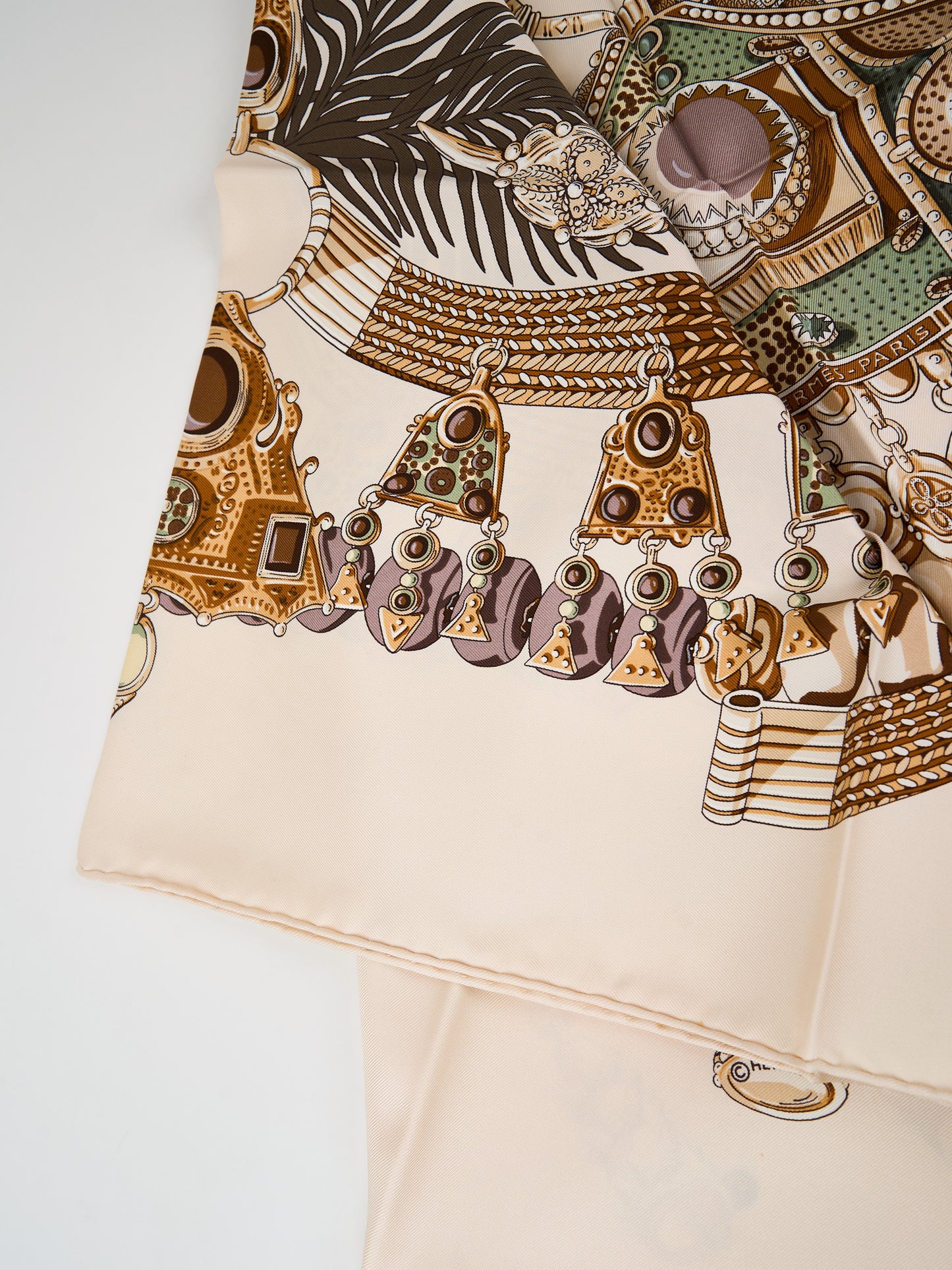 Hermes | Silk Scarf Carre 90 Terre Precious