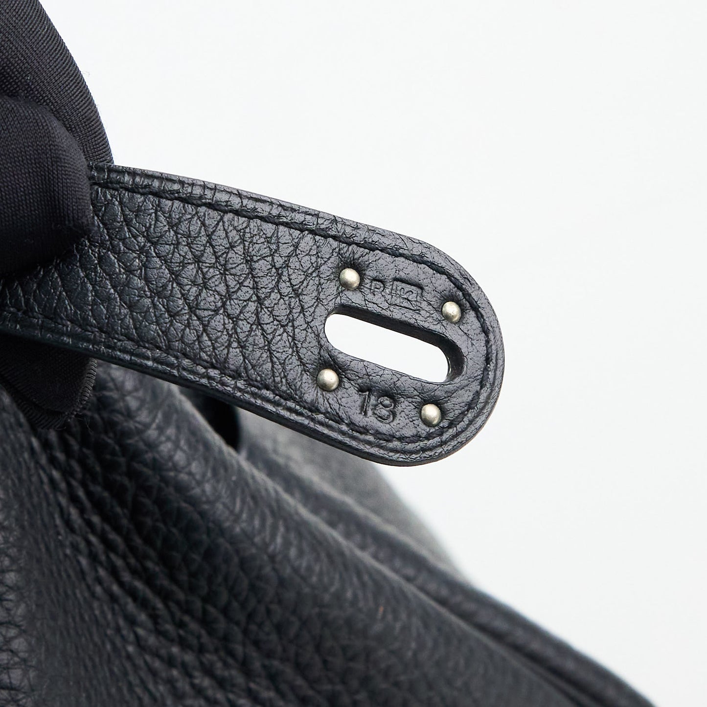 Hermes| Lindy 34 Shoulder bag Black Taurillon Clemence 2007