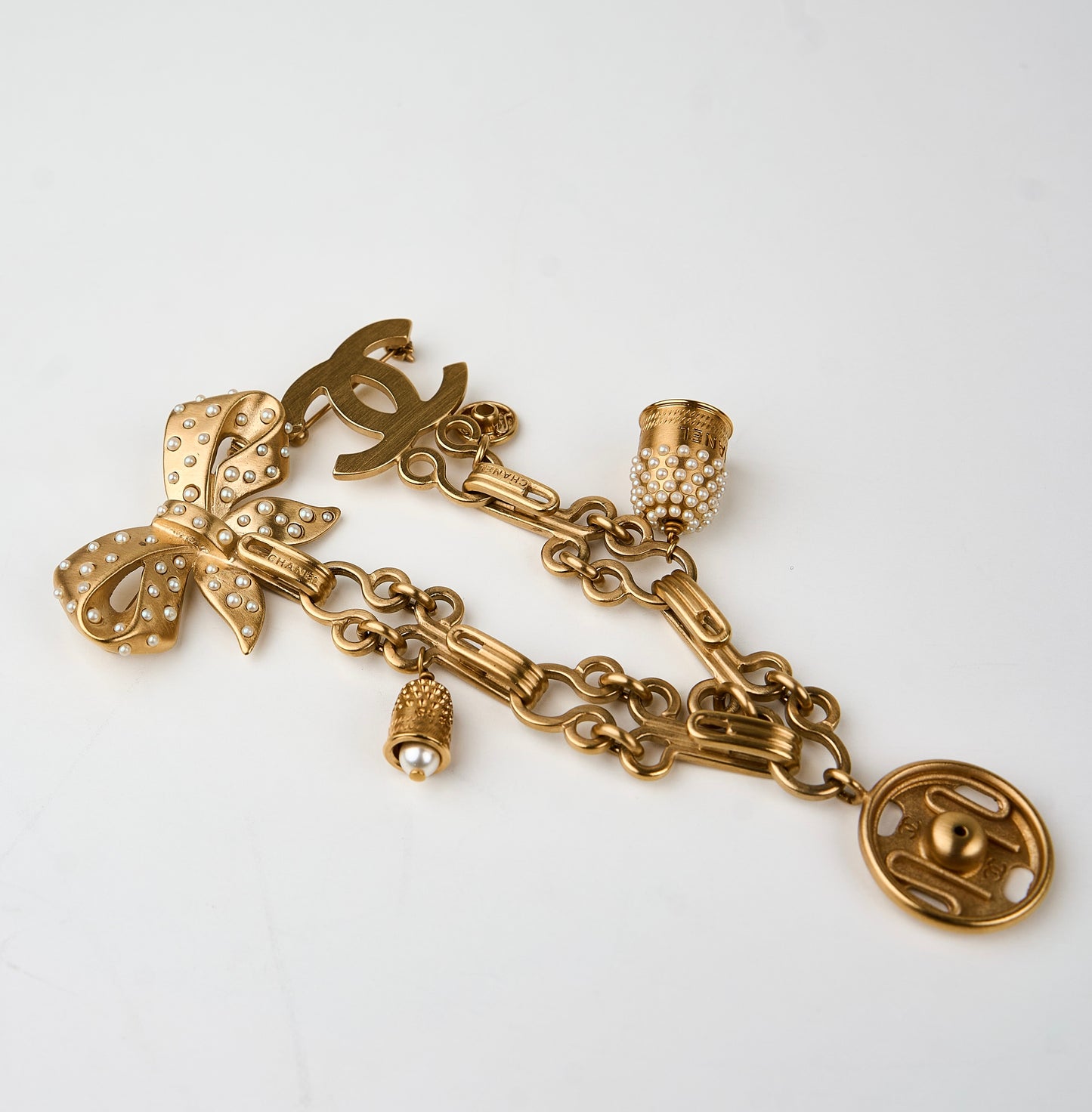 Chanel | Rare Ribbon Pearl Thimble Brooch 03A