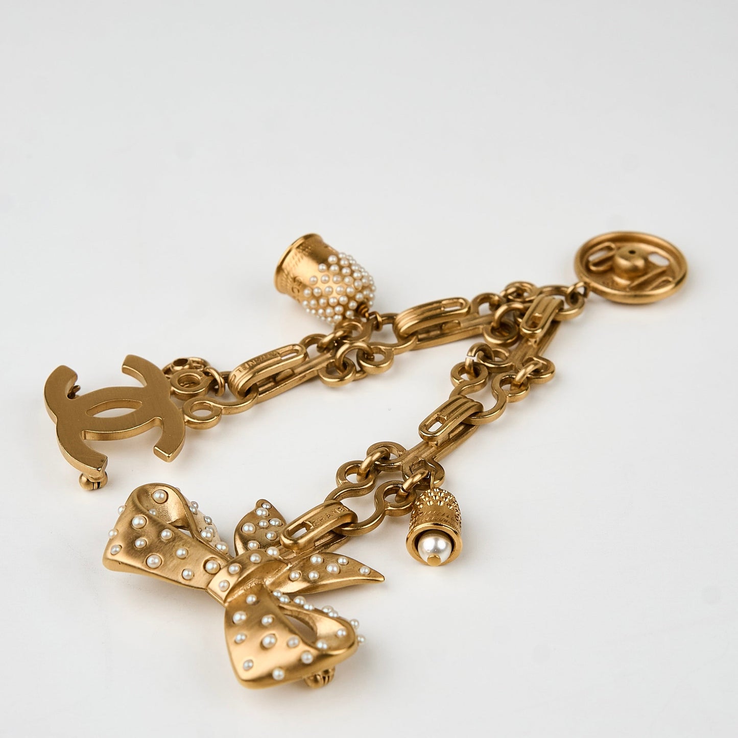 Chanel | Rare Ribbon Pearl Thimble Brooch 03A