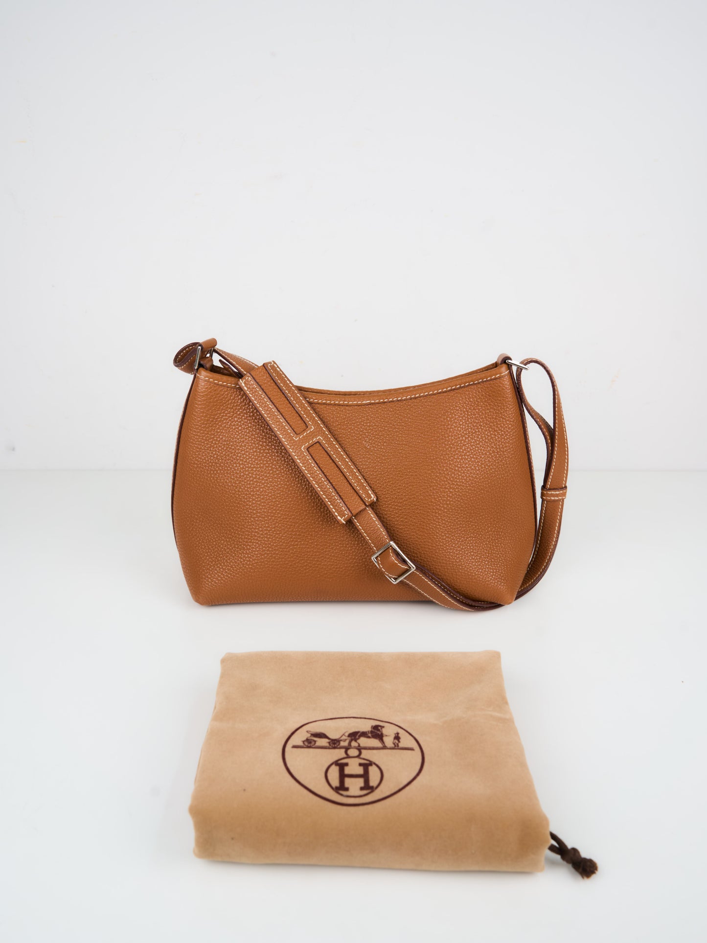Hermes| Berlingot Shoulder Bag Gold Togo 2003