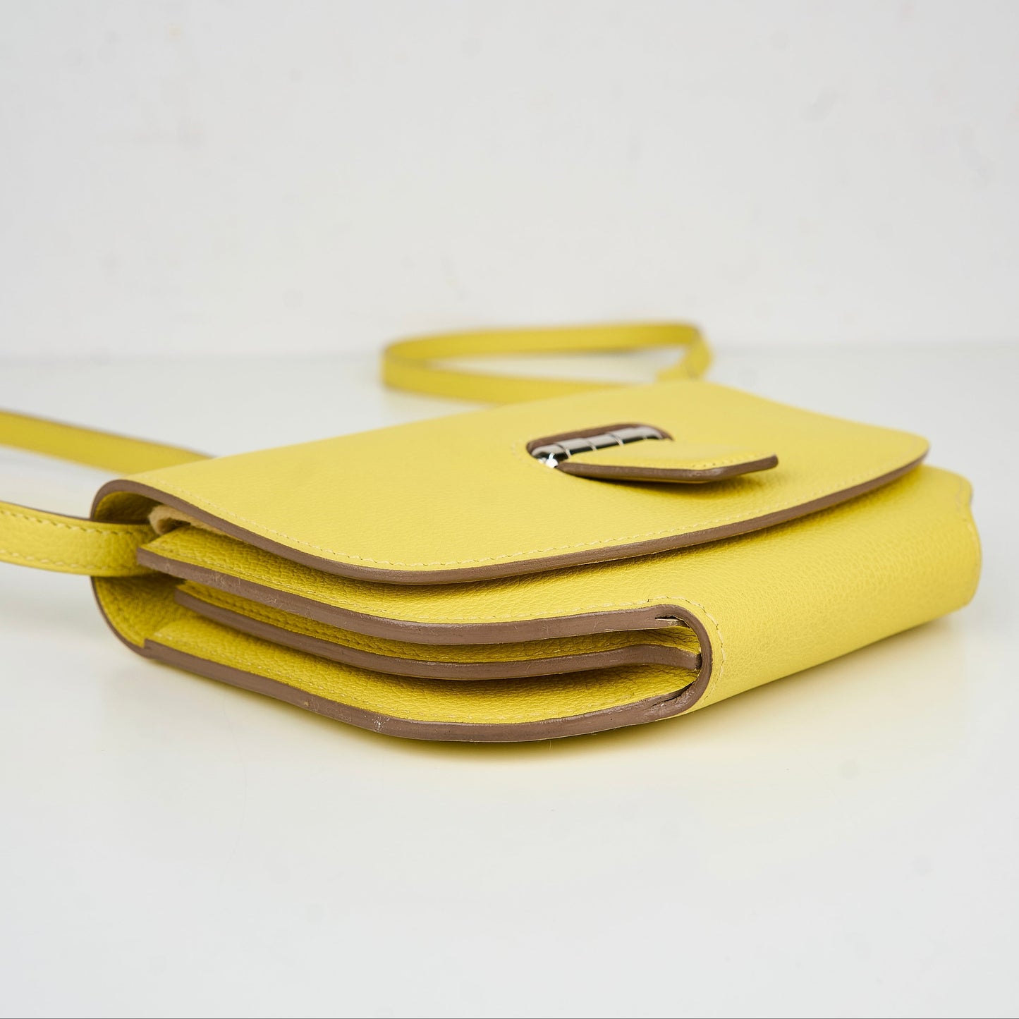 Hermes| Convoyeur mini shoulder bag Lime Evercolor 2017