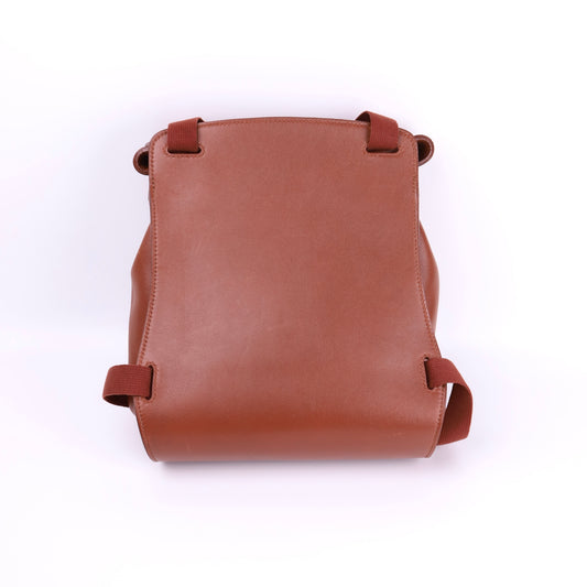 Hermes Sherpa PM Backpack in Brown Gulliver 2001, back view