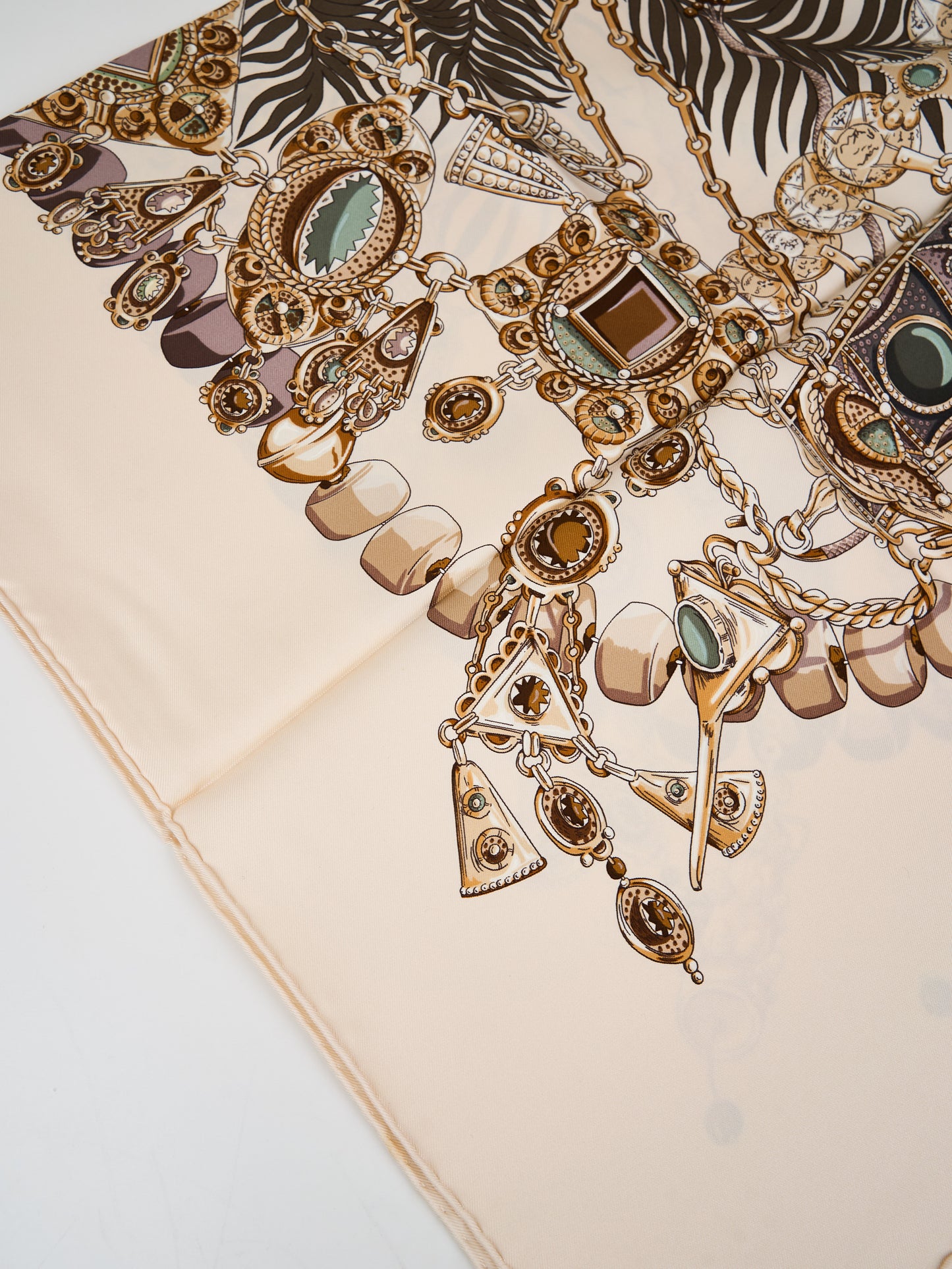 Hermes | Silk Scarf Carre 90 Terre Precious
