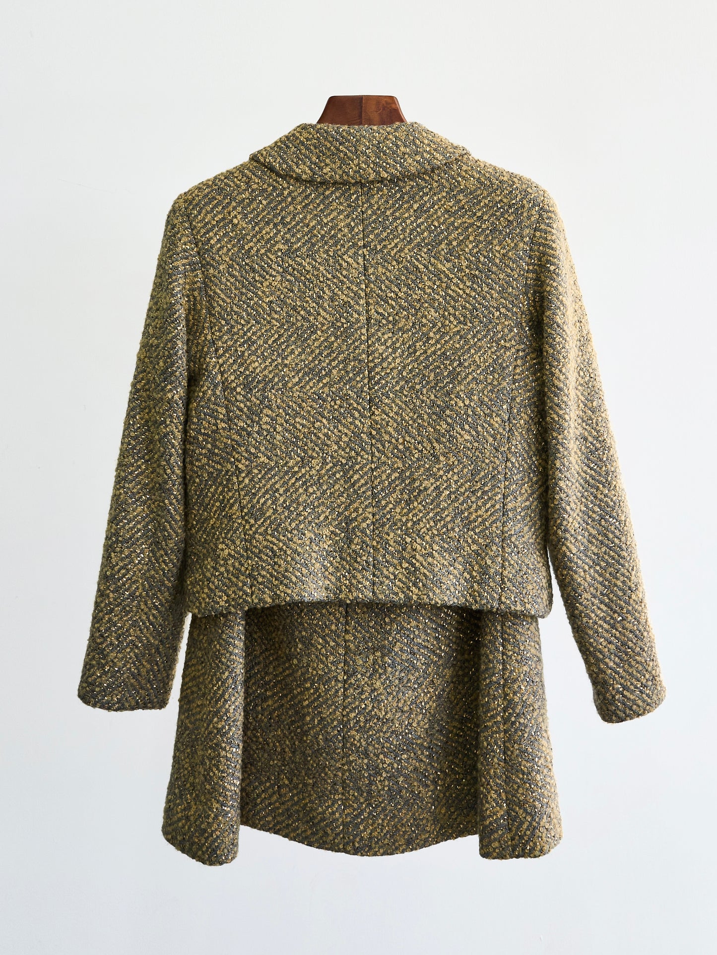 Chanel | Wool Silk Woven Suit Size 40 00A