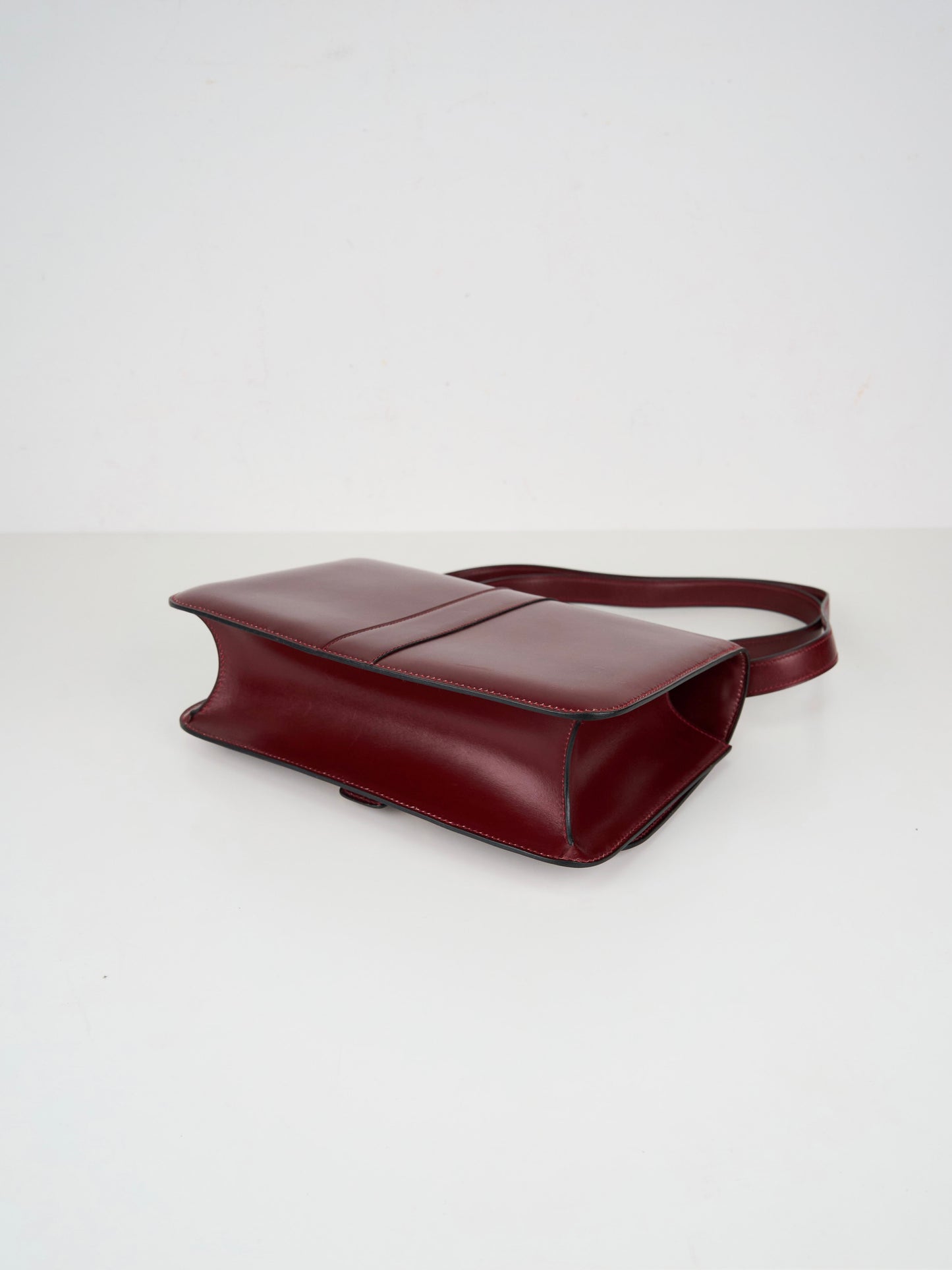 Hermes | sologne Vintage Shoulder Bag box calf burgundy 1981