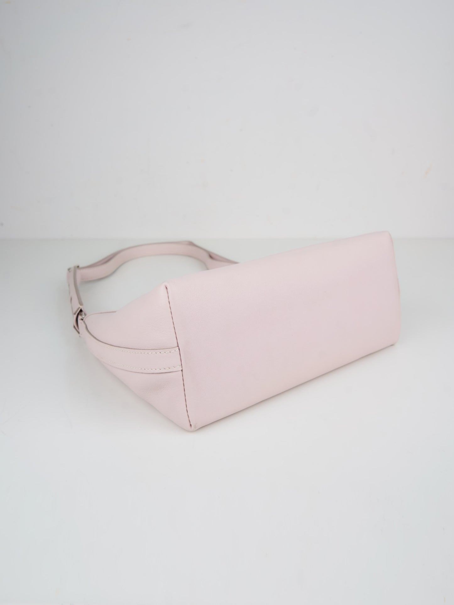 Hermes| Berlingot Shoulder bag Swift Rose Dragee