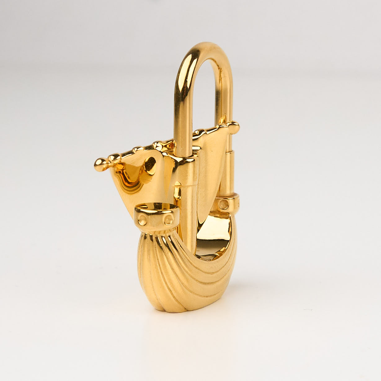 Hermes| L'Air De Paris Cadena Lock Gold 2006