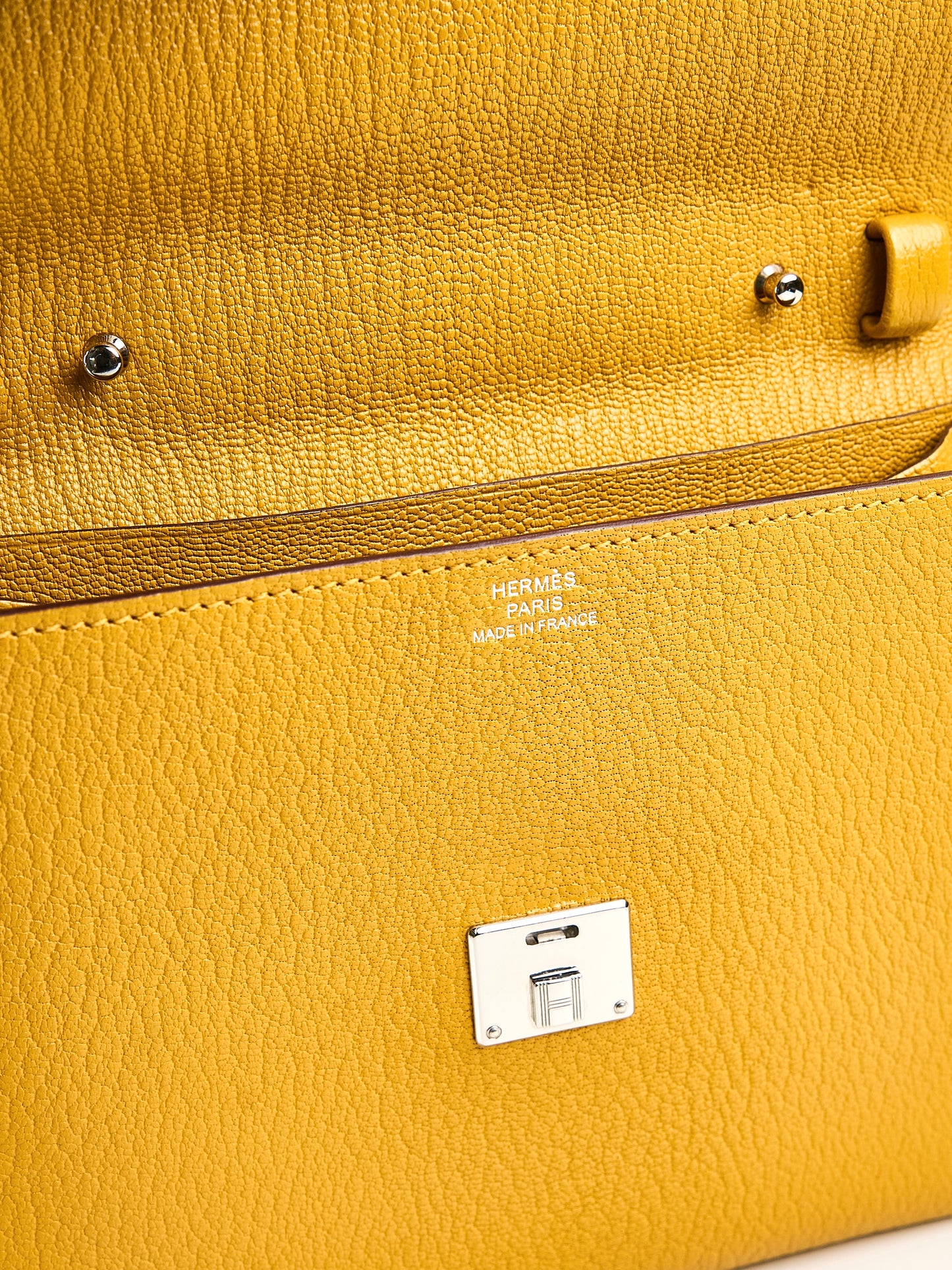 Hermes| Clic 16 shoulder bag Jaune ambre Cherve 2019