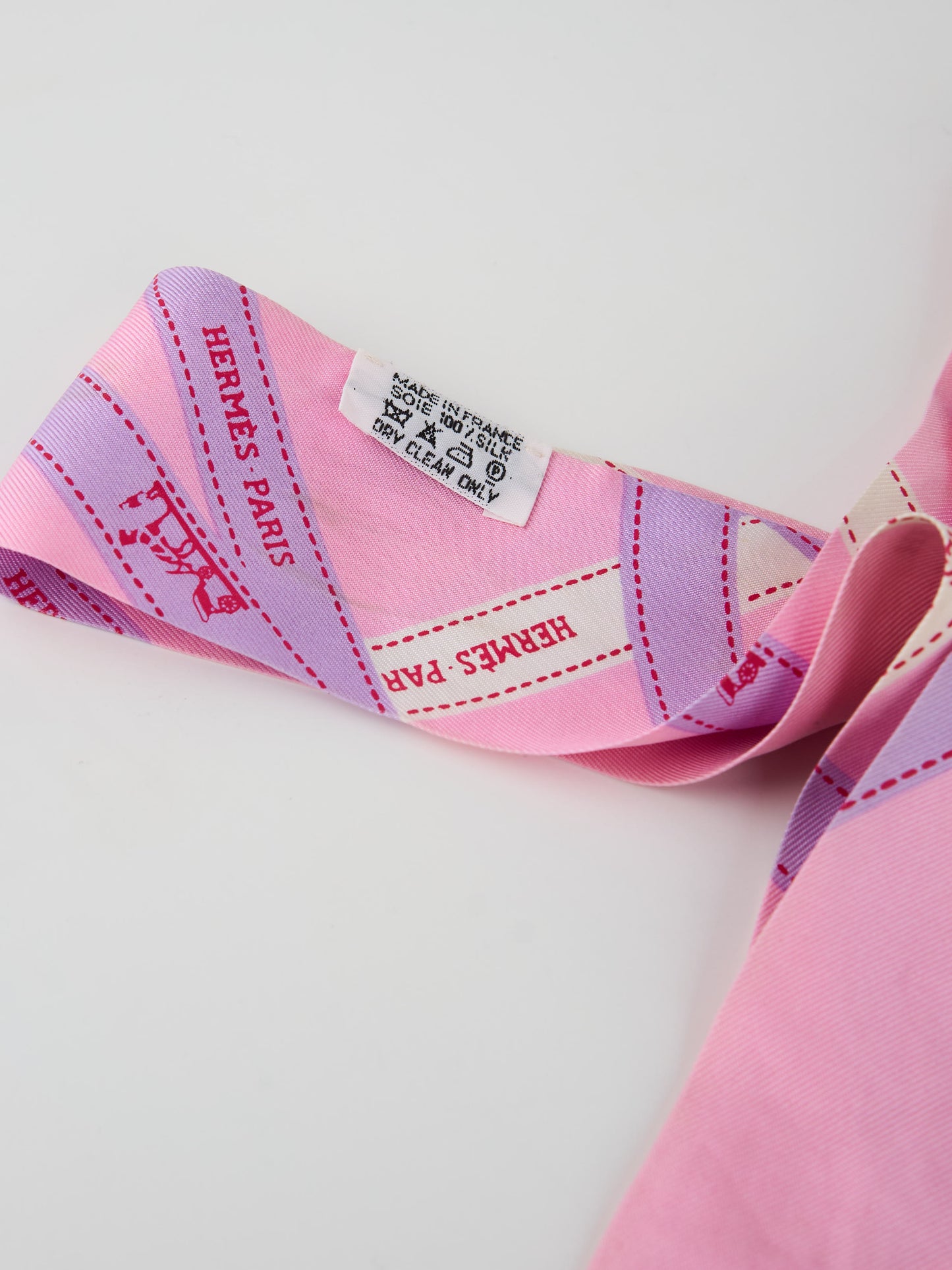 Hermes |Pink Ribbon twilly