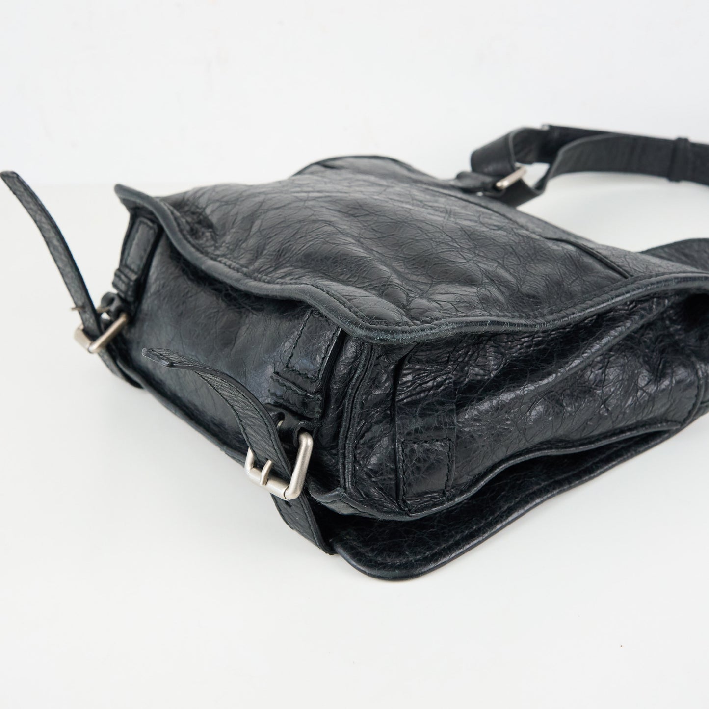 Balenciaga |Black messenger shoulder bag Archive city Leather