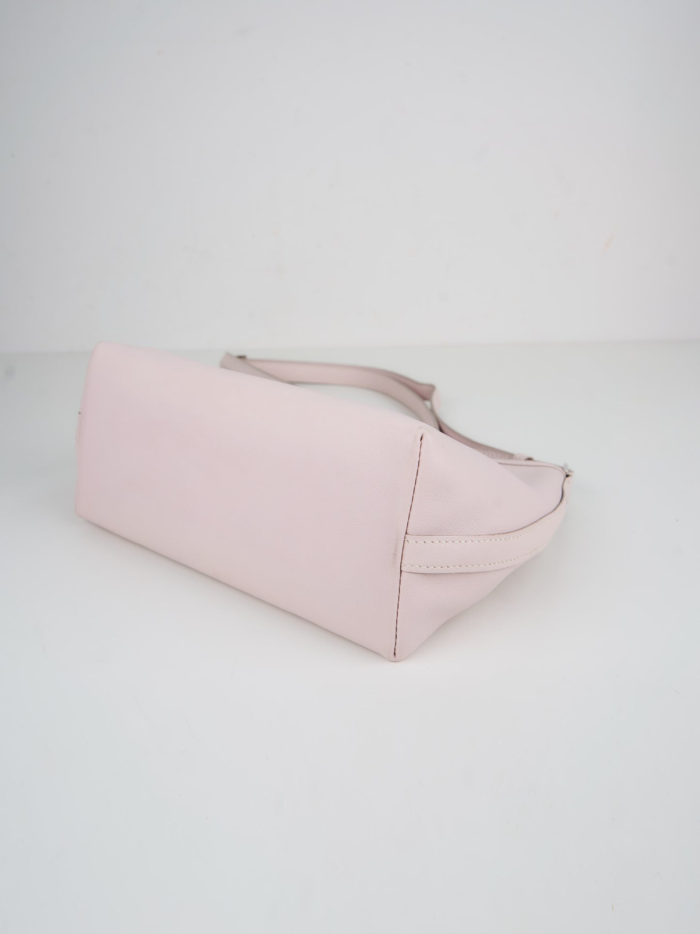 Hermes| Berlingot Shoulder bag Swift Rose Dragee