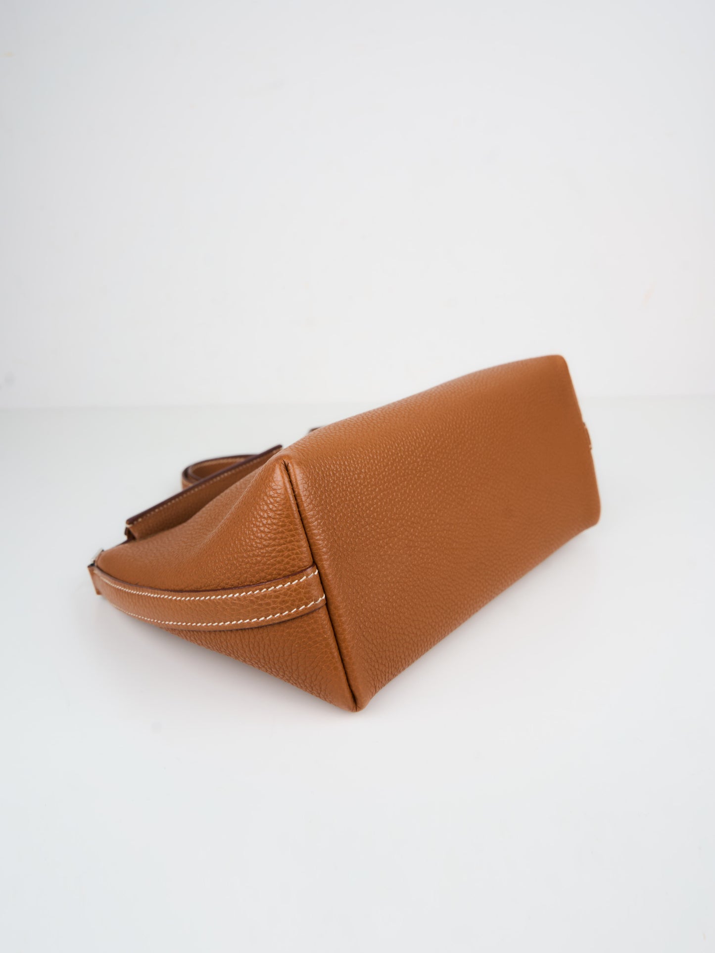 Hermes| Berlingot Shoulder Bag Gold Togo 2003