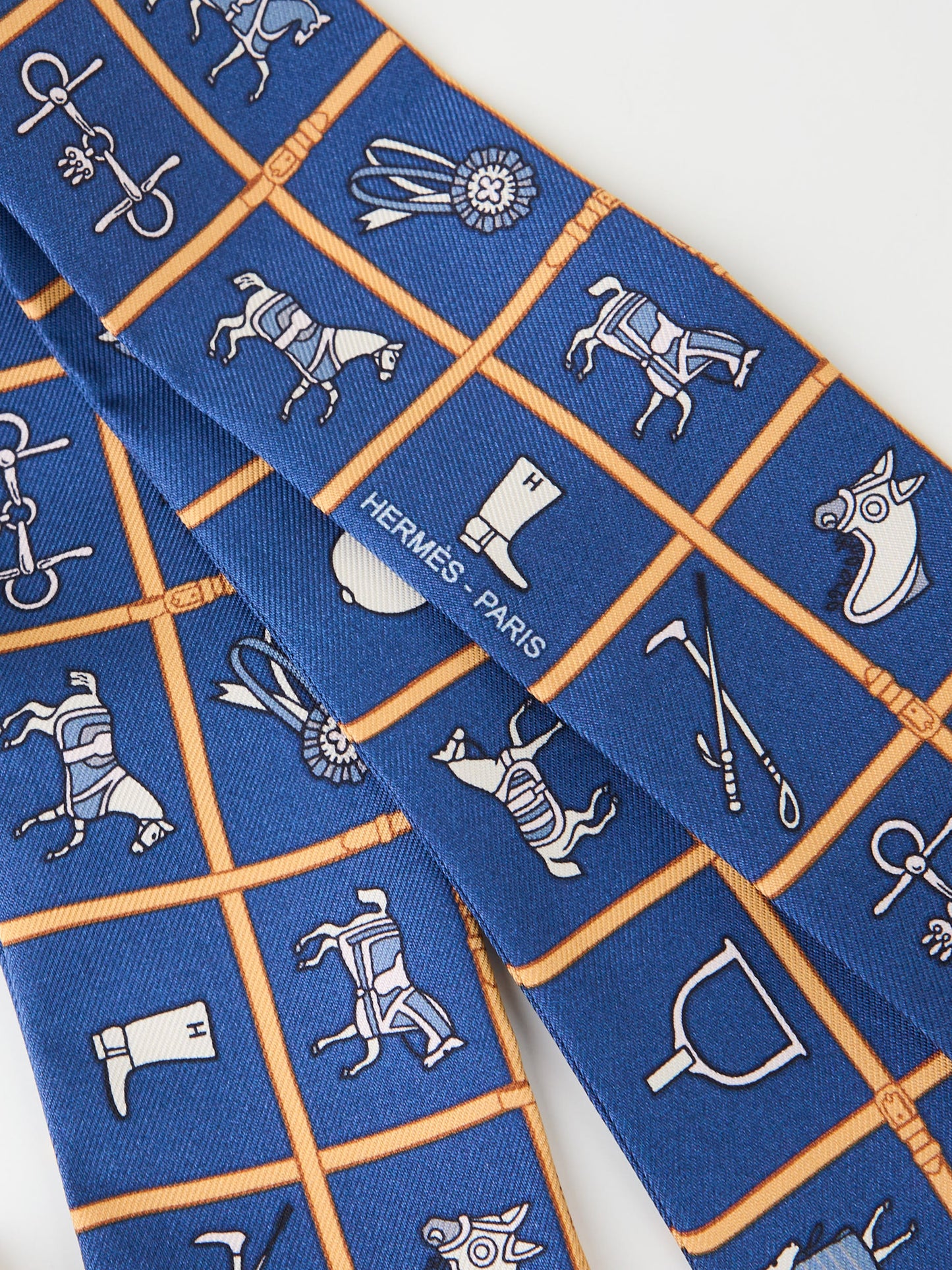 Hermes |Couvertures et Tenues Twilly