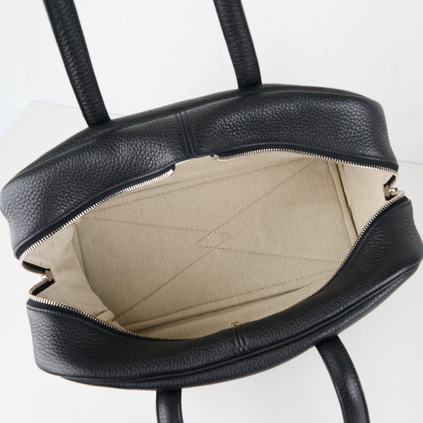 Hermes| Victoria 35 Handbag Togo Black 2011