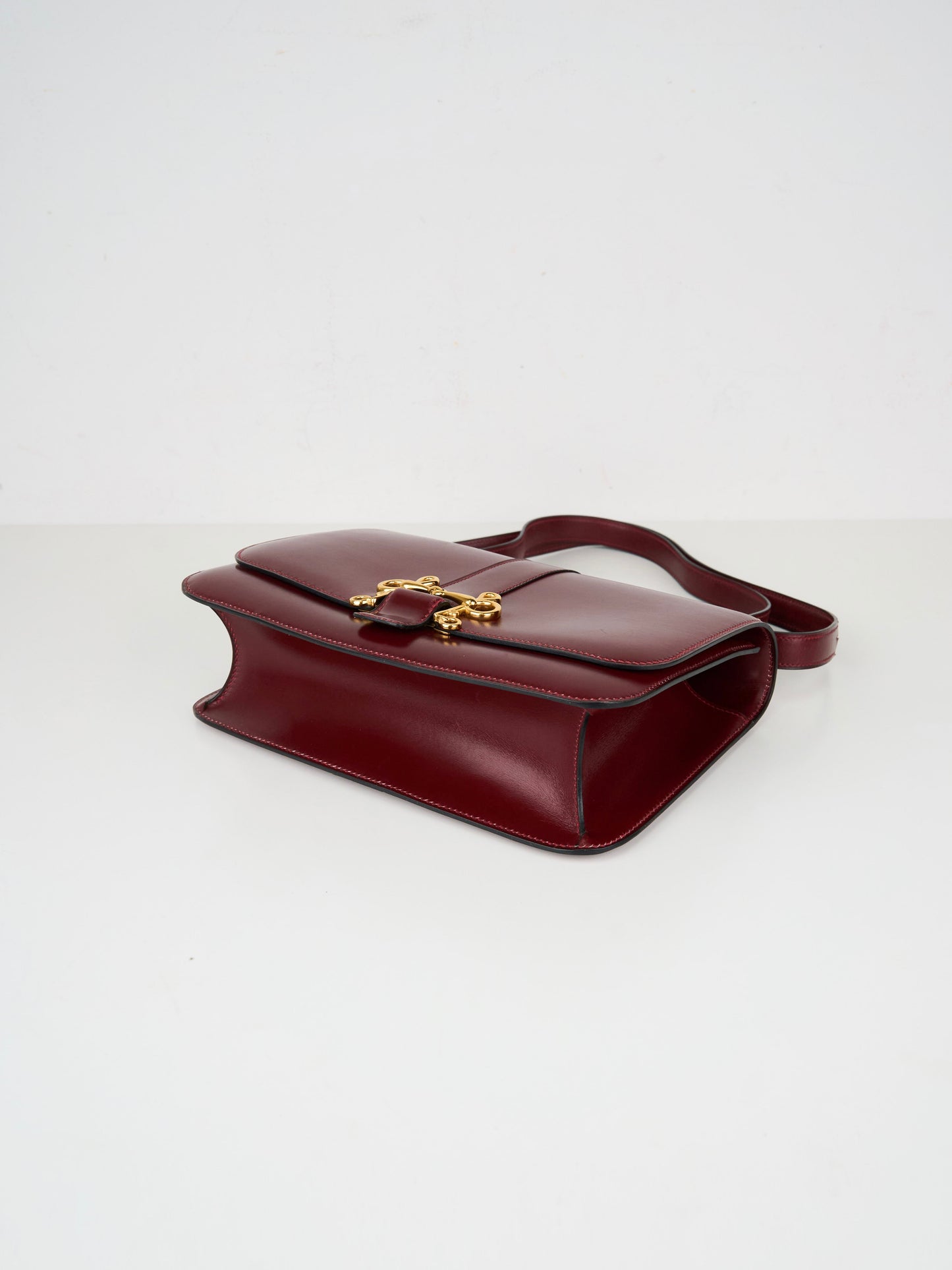 Hermes | sologne Vintage Shoulder Bag box calf burgundy 1981