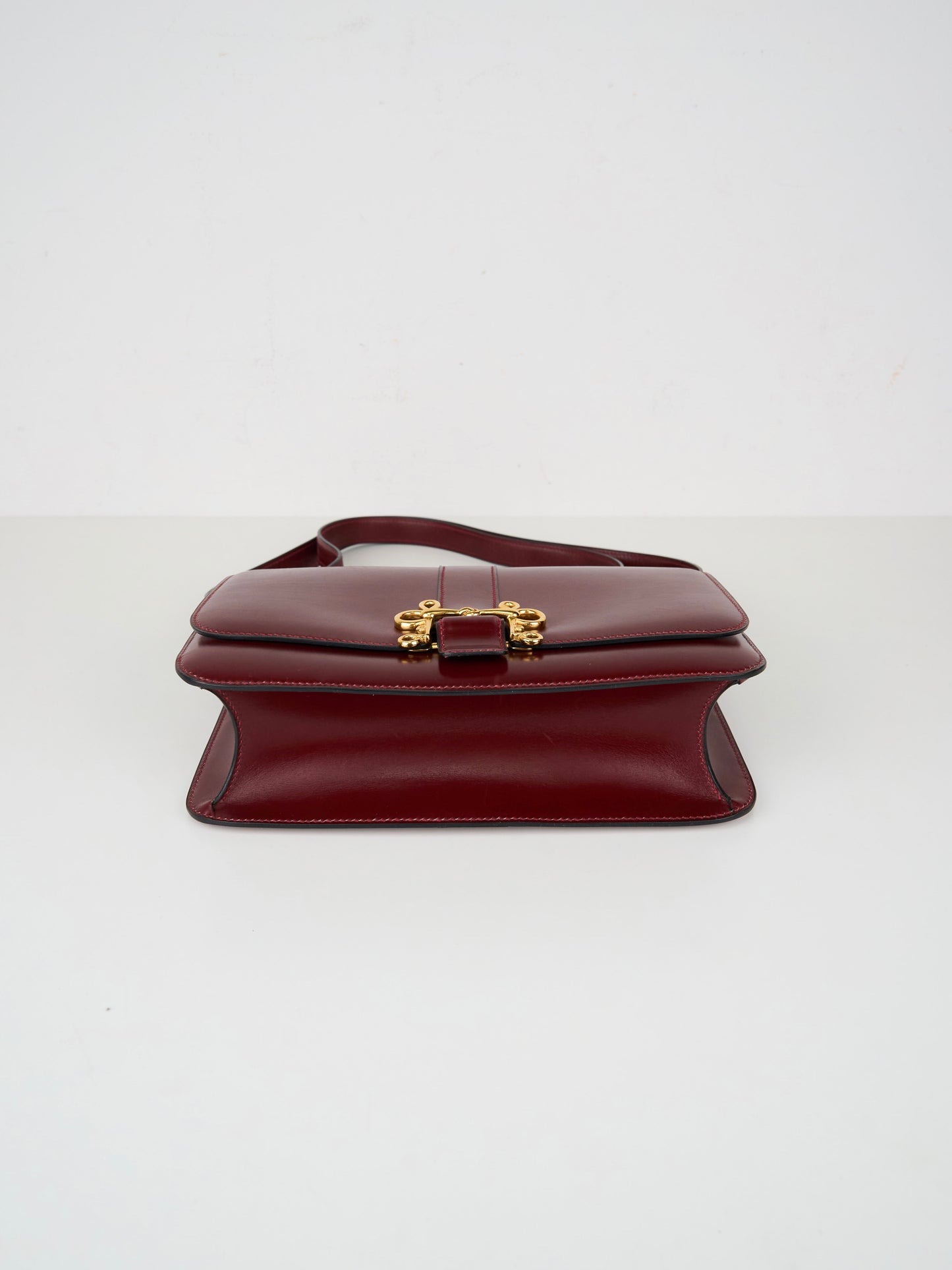 Hermes | sologne Vintage Shoulder Bag box calf burgundy 1981