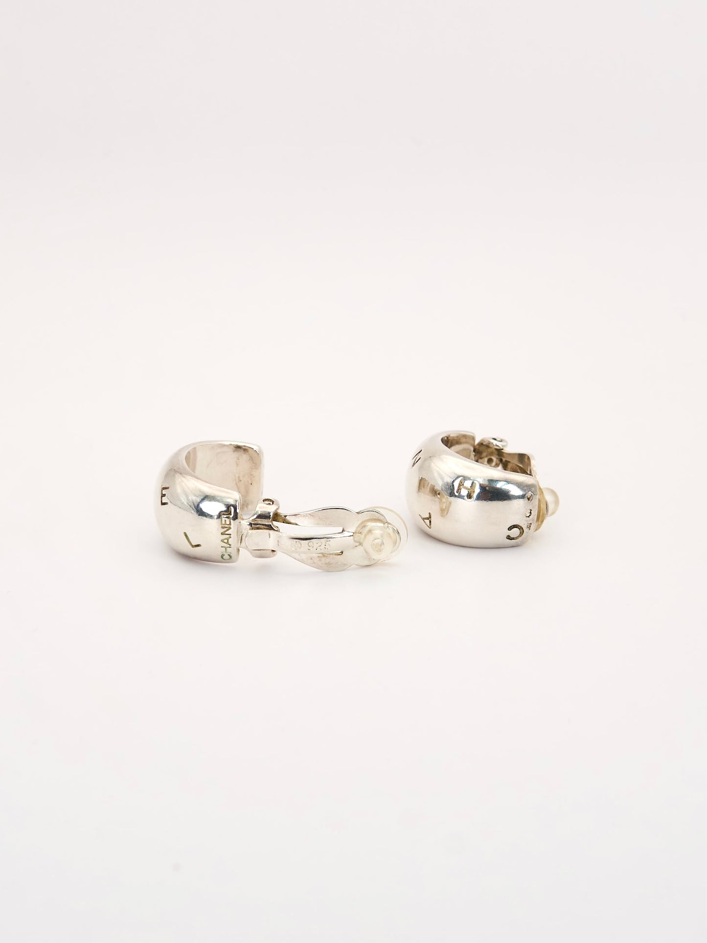Chanel| S925 silver earring 00V