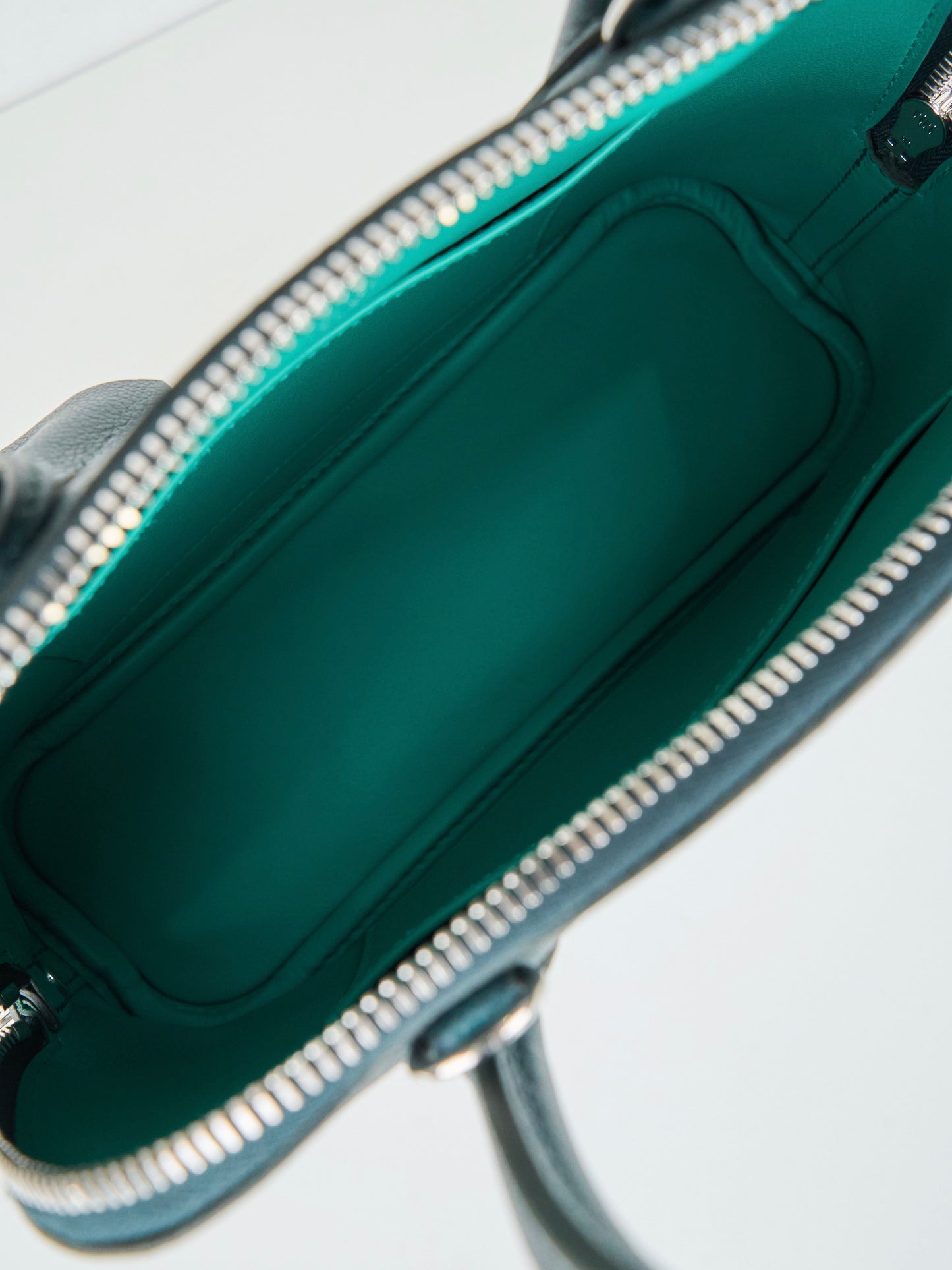 Hermes| Bolide 1923-25 2way Handbag Evercolor Vert Cypres 2022