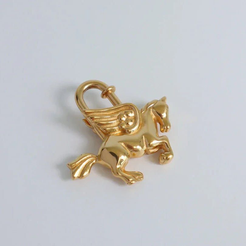Hermes Le Cheval Pegasus 1993 Limited Cadena Gold plated ,side view