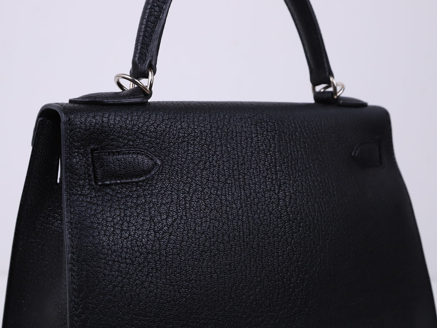 Hermes|Kelly 28黑色山羊皮手提包 口J 2006