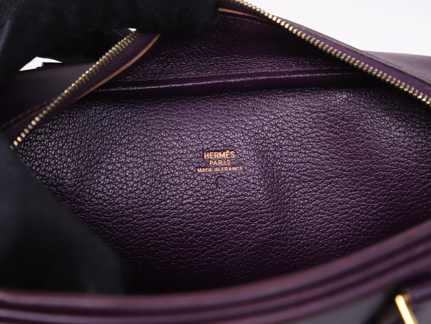 Hermes| Plume Mini Handbag Box Calf Raisin 2002