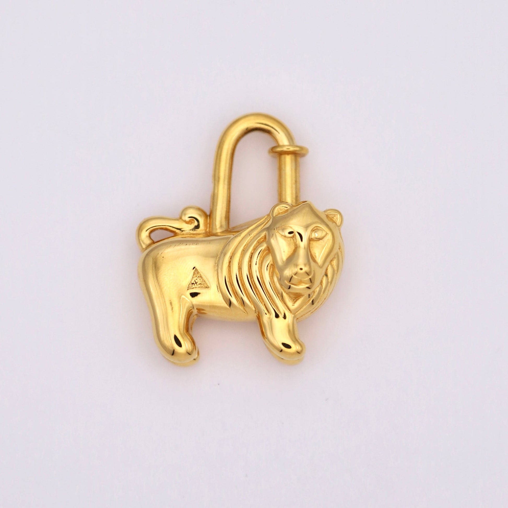 Hermes 1997 Limited Lion Cadena Padlock Gold Plated，front view