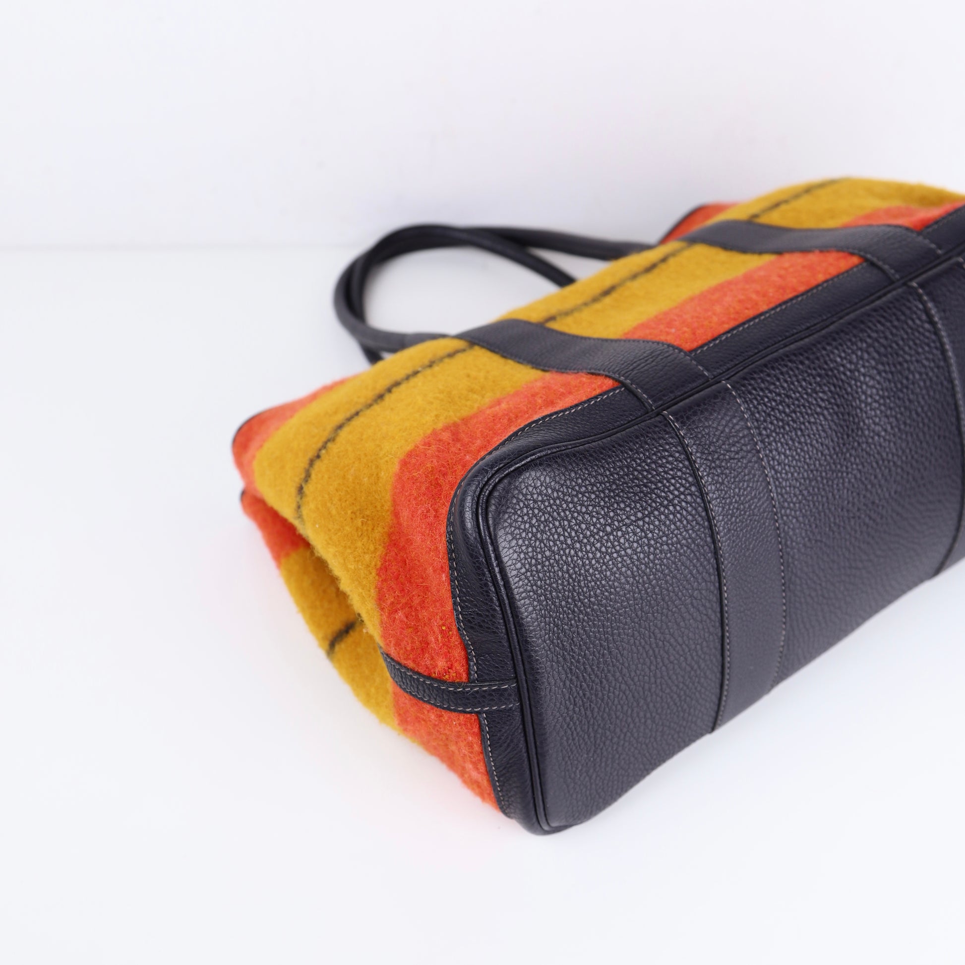 Hermes  Limited Garden Party PM Wool Handbag，corner3