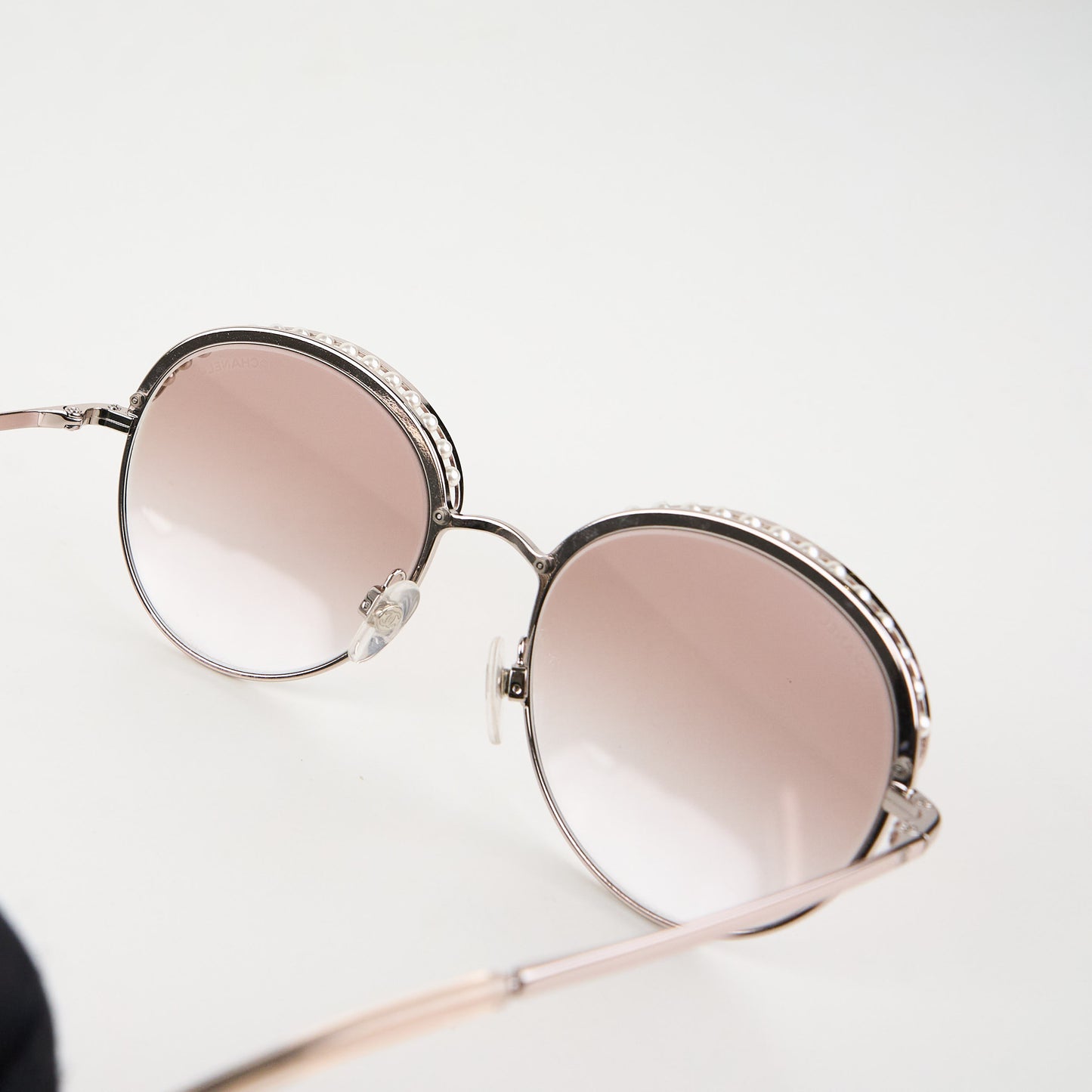 Chanel | Pearl Sunglasses Pink Gold 4247-H