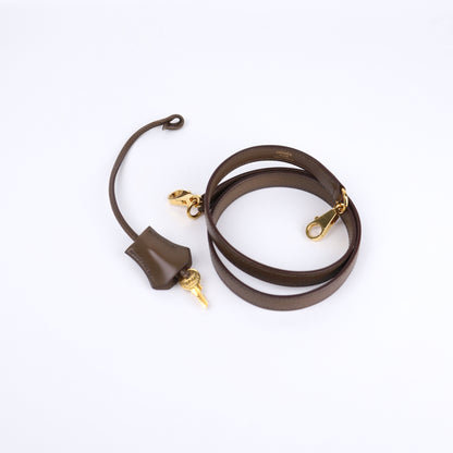 Hermes Kelly 35 Handbag Box Calf Olive Vert 2008, shoulder strap and clochette