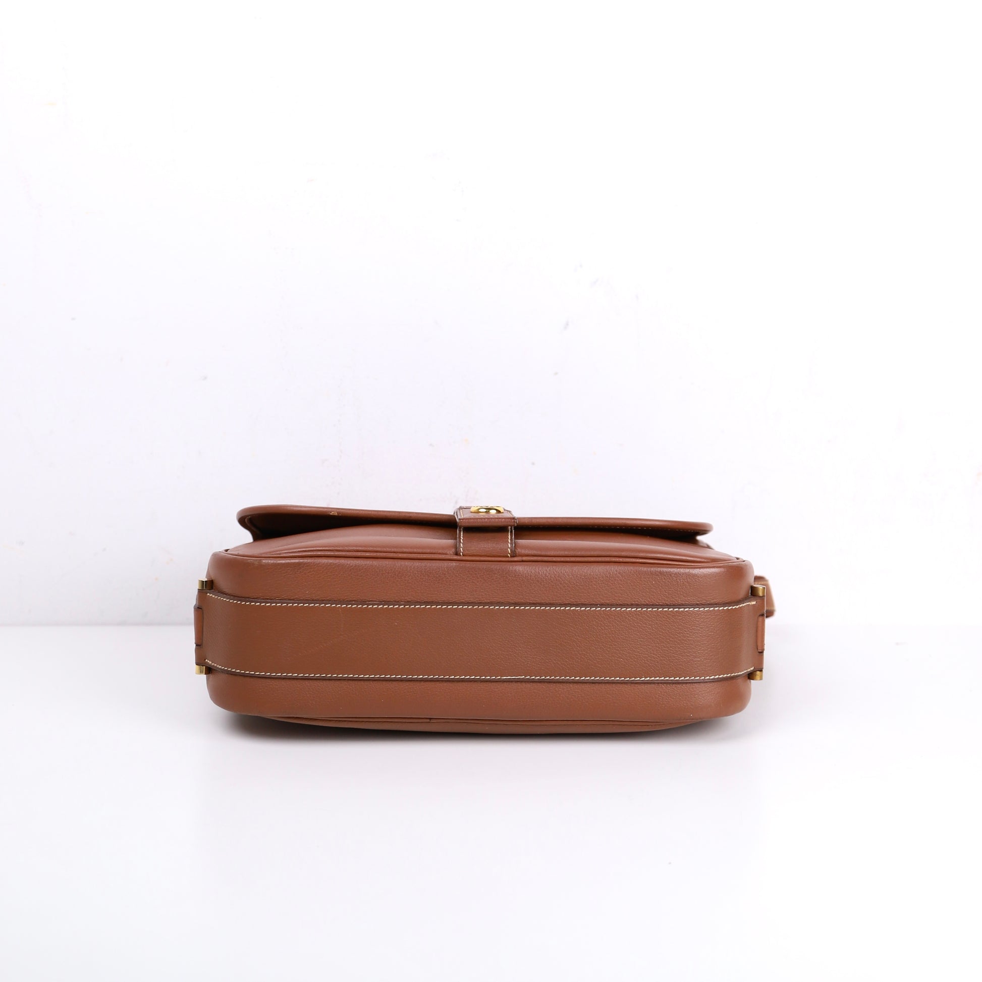 Hermes Noumea Shoulder Bag in Novillo Noisette 1985, bottom