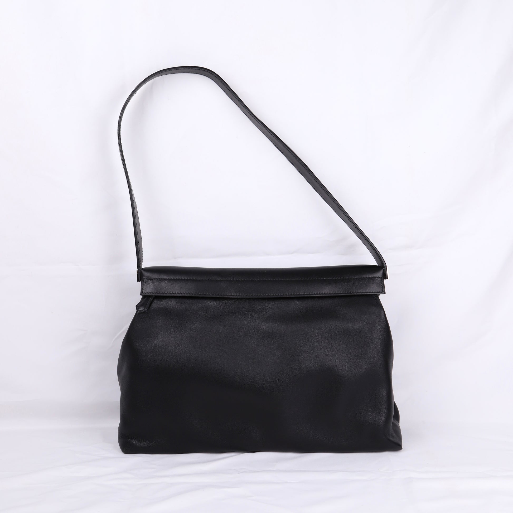 Hermes Yeoh Bag Shoulder bag in Gulliver Black 2001, front view