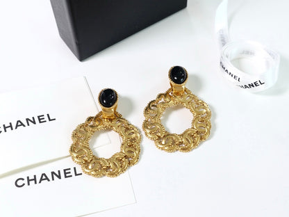 Chanel｜ Coco Mark Black Stone Vintage Earring 96A