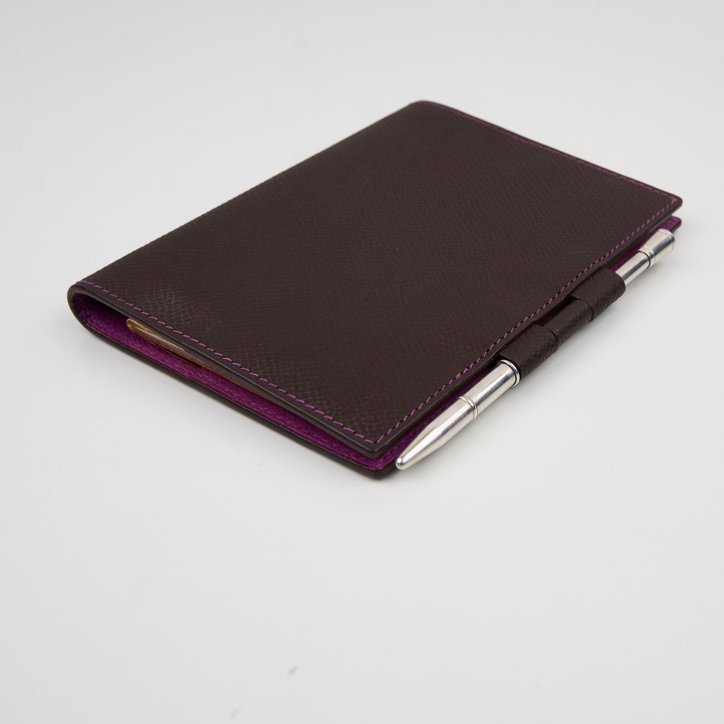 Hemres| Journal Case Passport Cover  Epsom Chocolat Cyclamen 2006