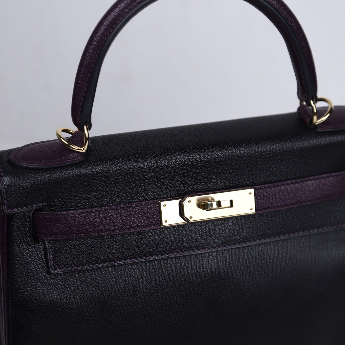 Hermes｜Special Order Kelly 28 Handbag Black/Raisin Cherve 2019