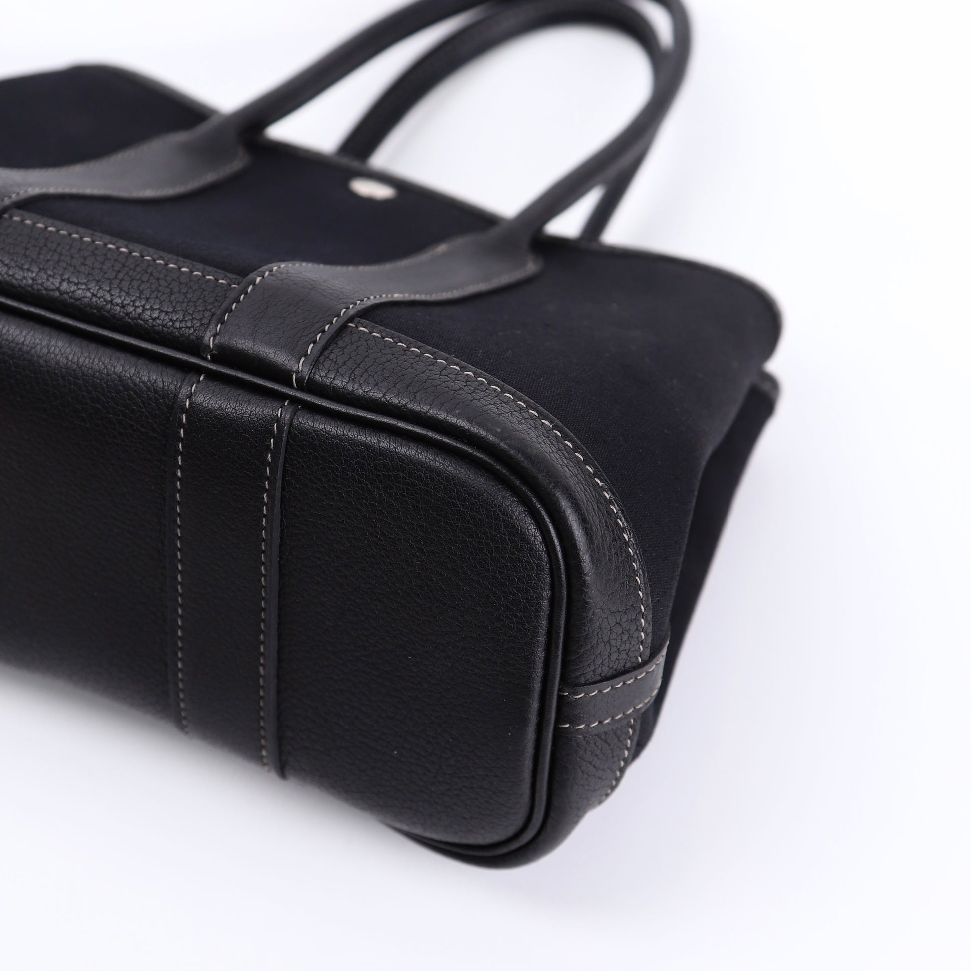 Hermes Garden Party TTPM Handbag in Black Buffalo/Canvas 2004, corner4