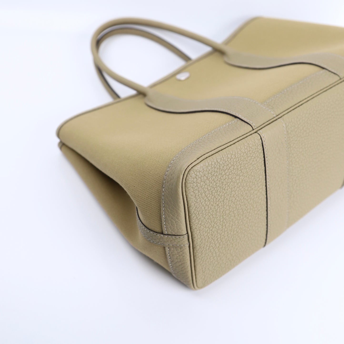 Hermes Garden Party TPM Handbag in  Poussiere Buffalo/Canvas 2022,corner3