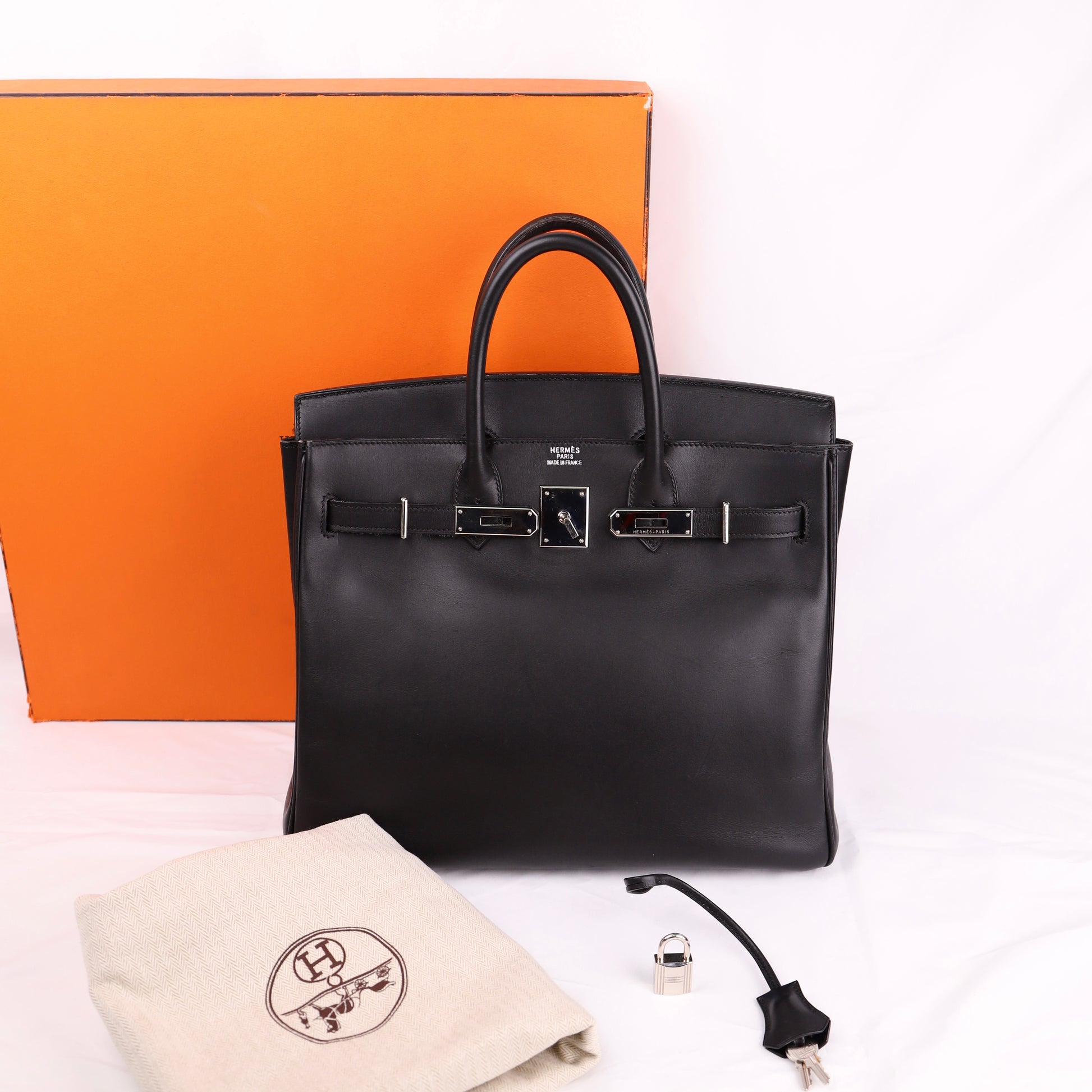 Hermes Hac 32 Handbag in Evercalf Black 2009，full view