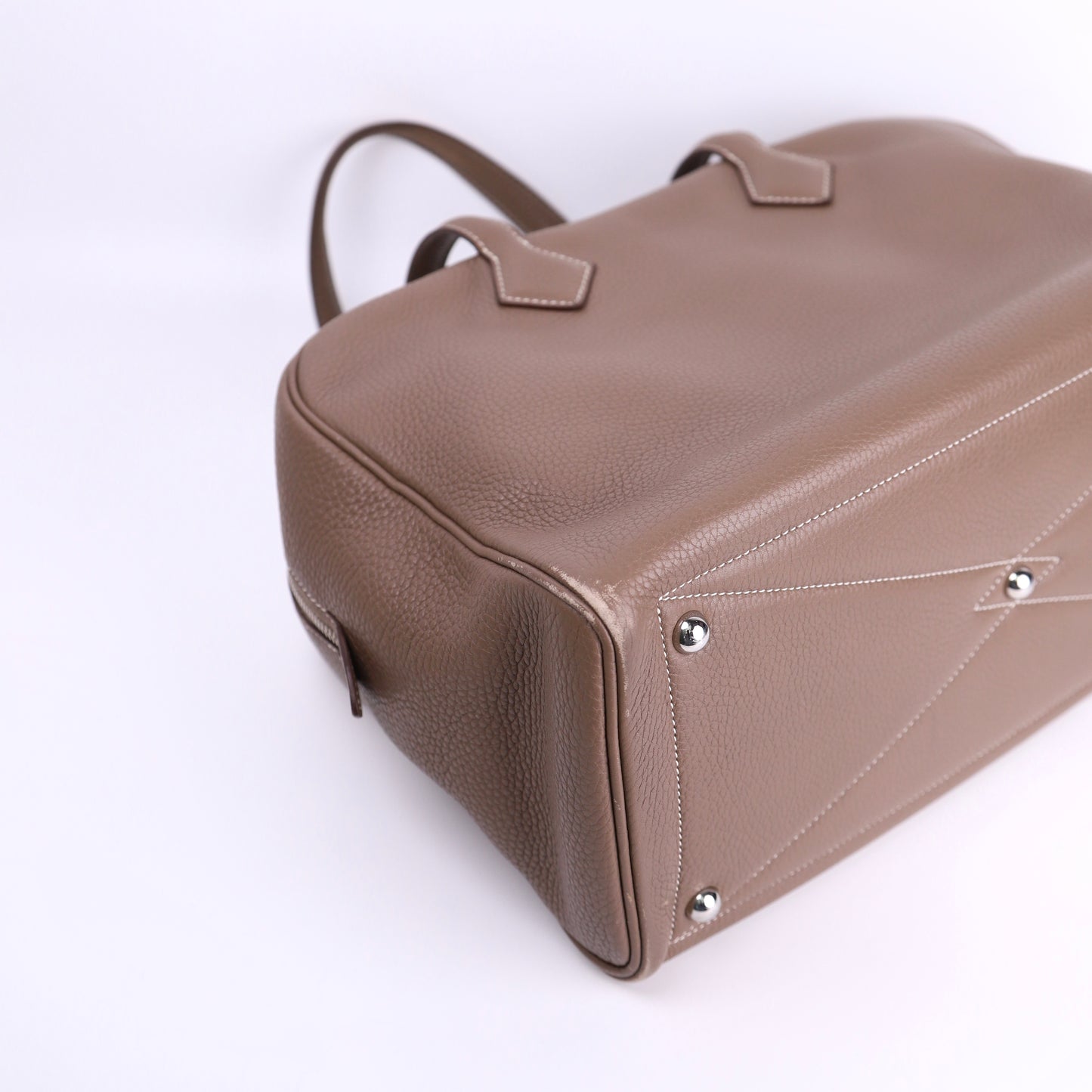 Hermes Victoria 35 Handbag in Taurillon Clemence Etoupe 2015,corner1