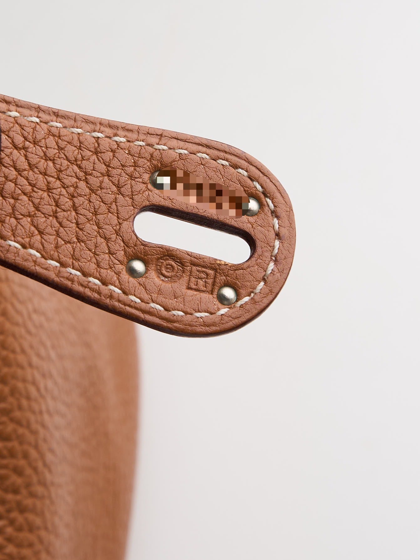 Hermes｜ Lindy 30 Shoulder bag Gold Taurillon Clemence 2014