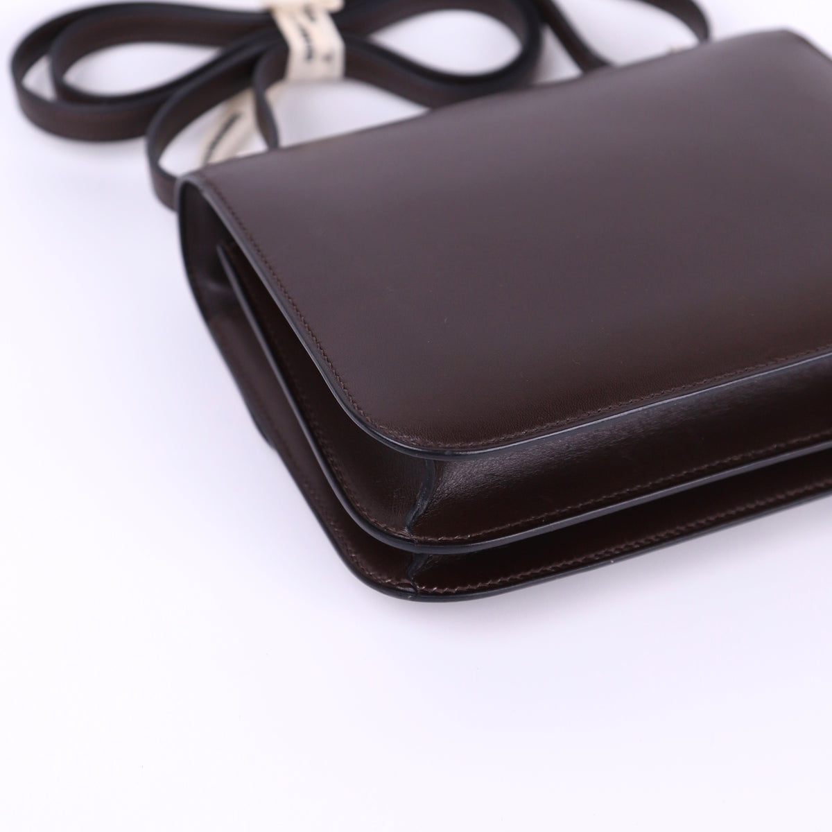 Hermes Constance 19 Shoulder Bag in Box-Calf Chocolat 2016 PHW,corner3
