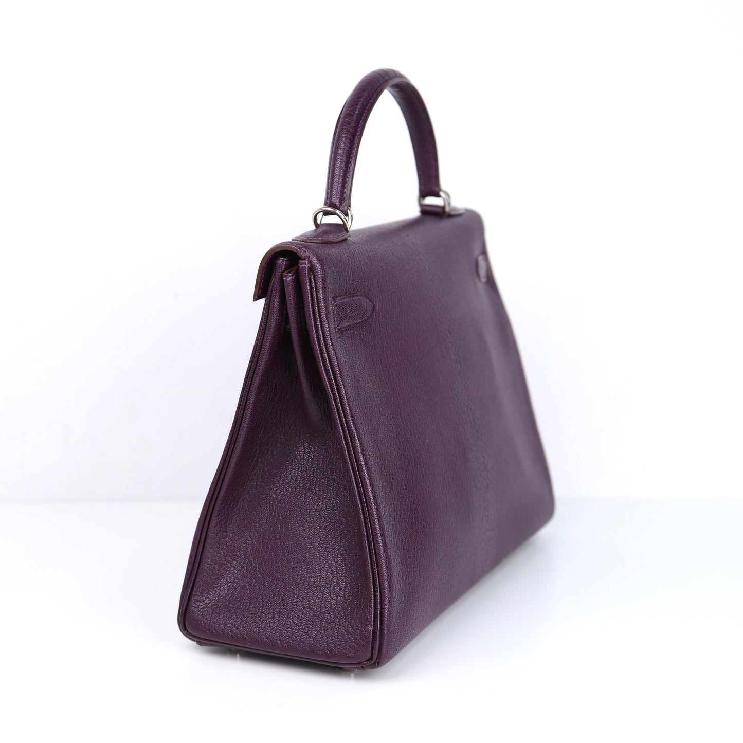 Hermes Kelly 32 Handbag  in Cassis Chevre/Coromandel 2002, right side