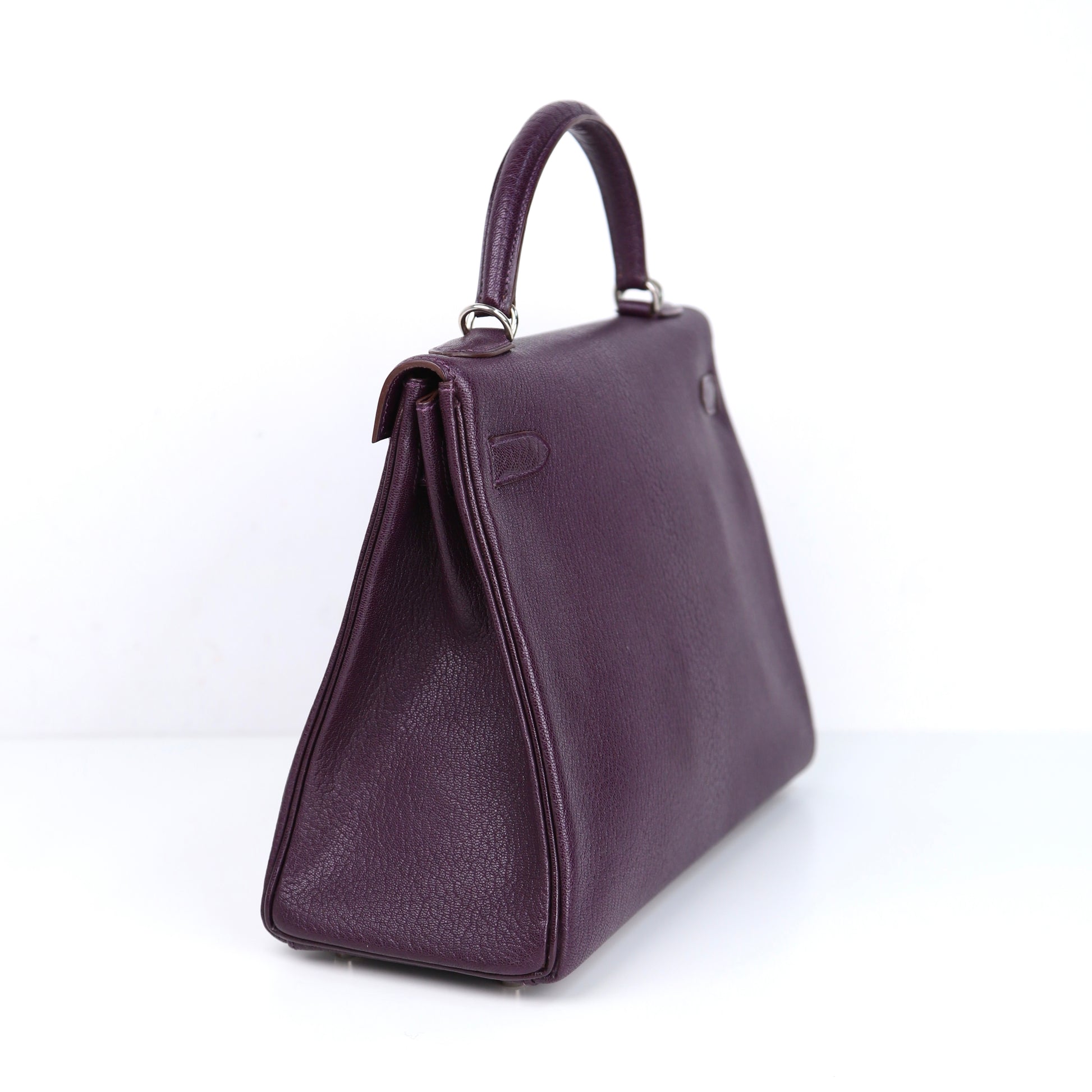 Hermes Kelly 32 Handbag  in Cassis Chevre/Coromandel 2002, right side