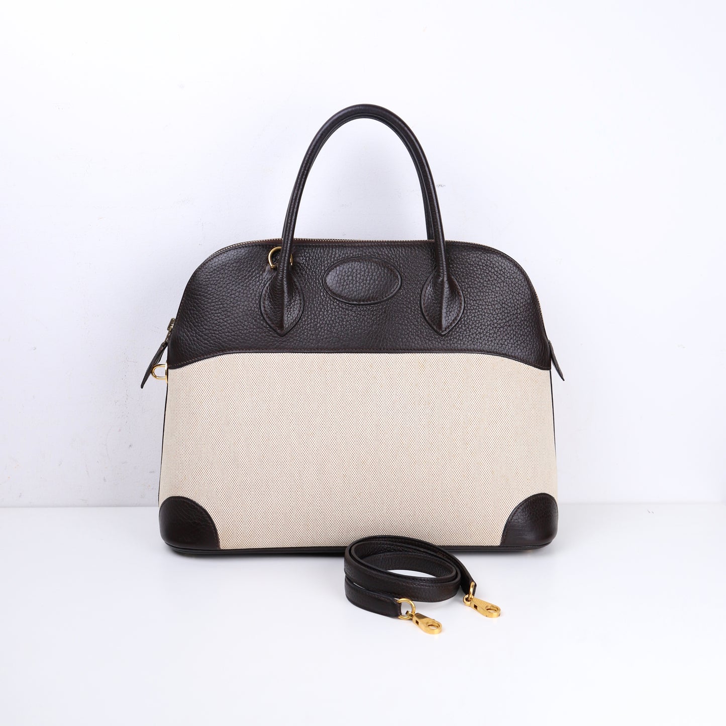 Hermès Bolide 35 2-way handbag in Ebene Taurillon Clemence and Toile, Full view