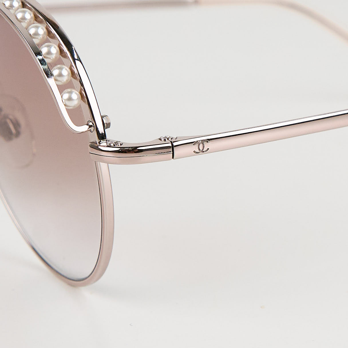 Chanel | Pearl Sunglasses Pink Gold 4247-H