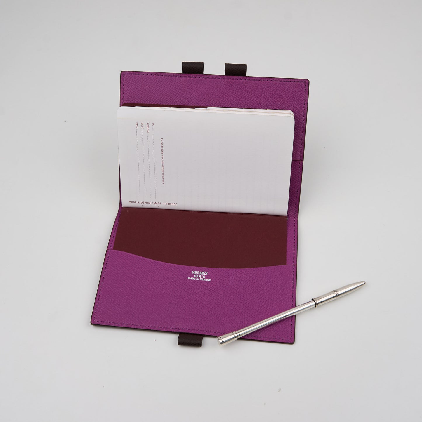 Hemres| Journal Case Passport Cover  Epsom Chocolat Cyclamen 2006