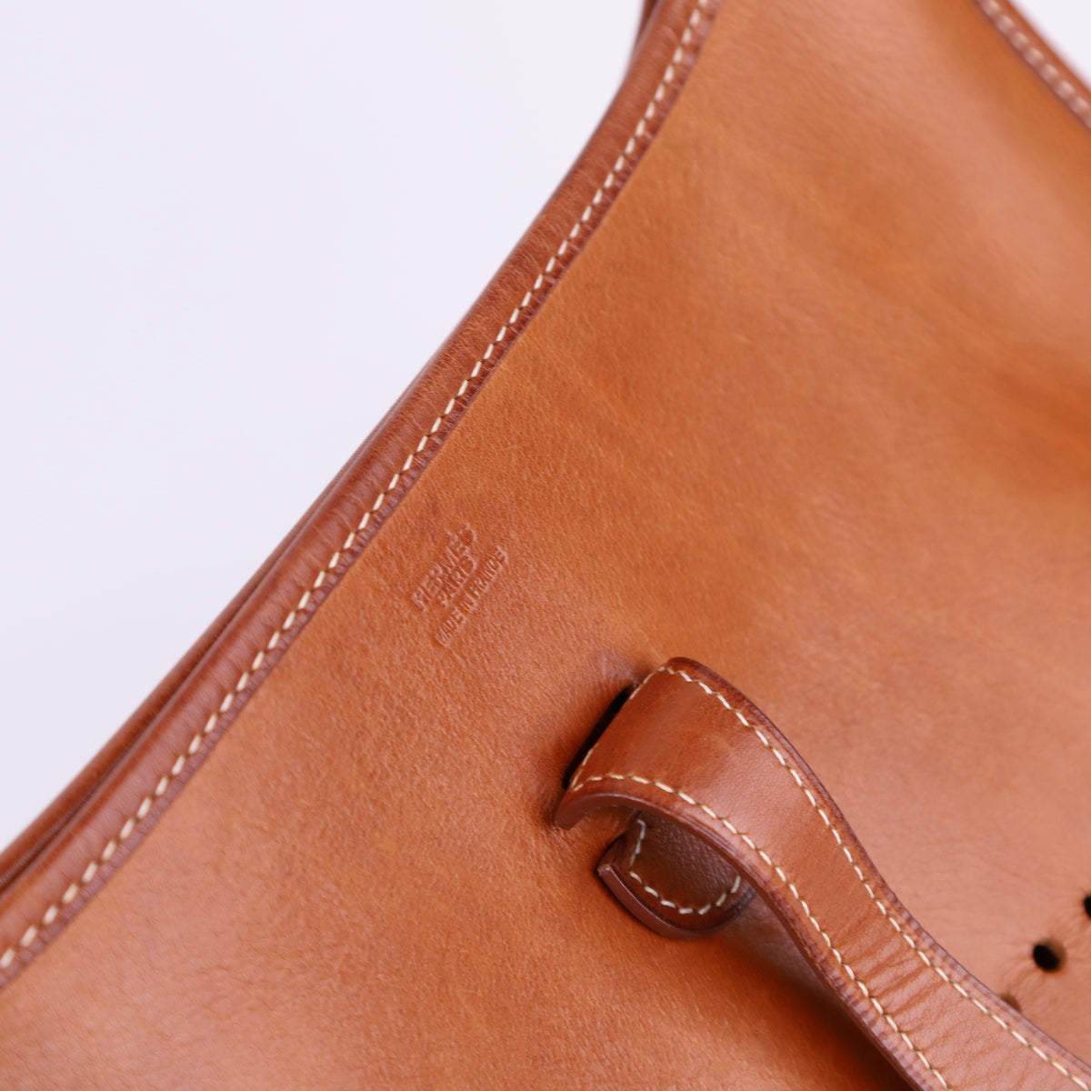 Hermes Evelyne PM in Barenia Fauve 2000 PHW,logo